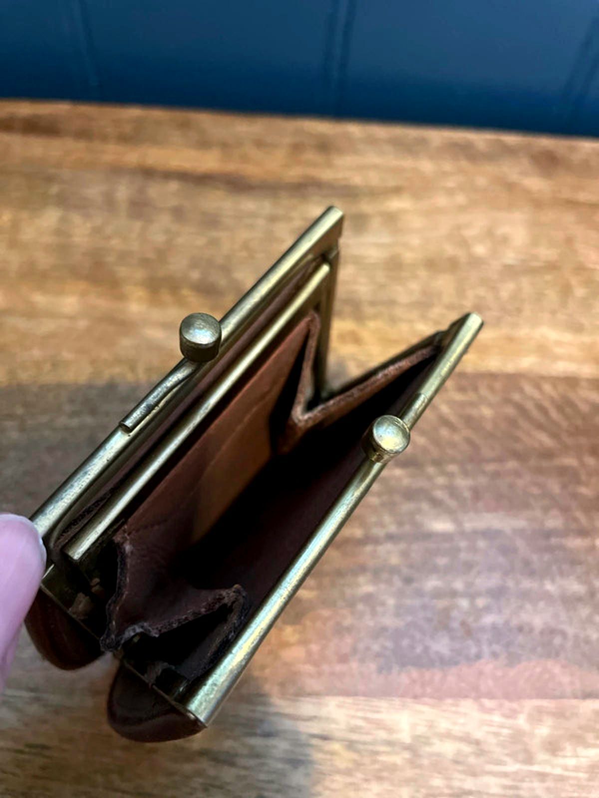 Women's Burberry Vintage Rare Find Leather Coin Purse - 2711