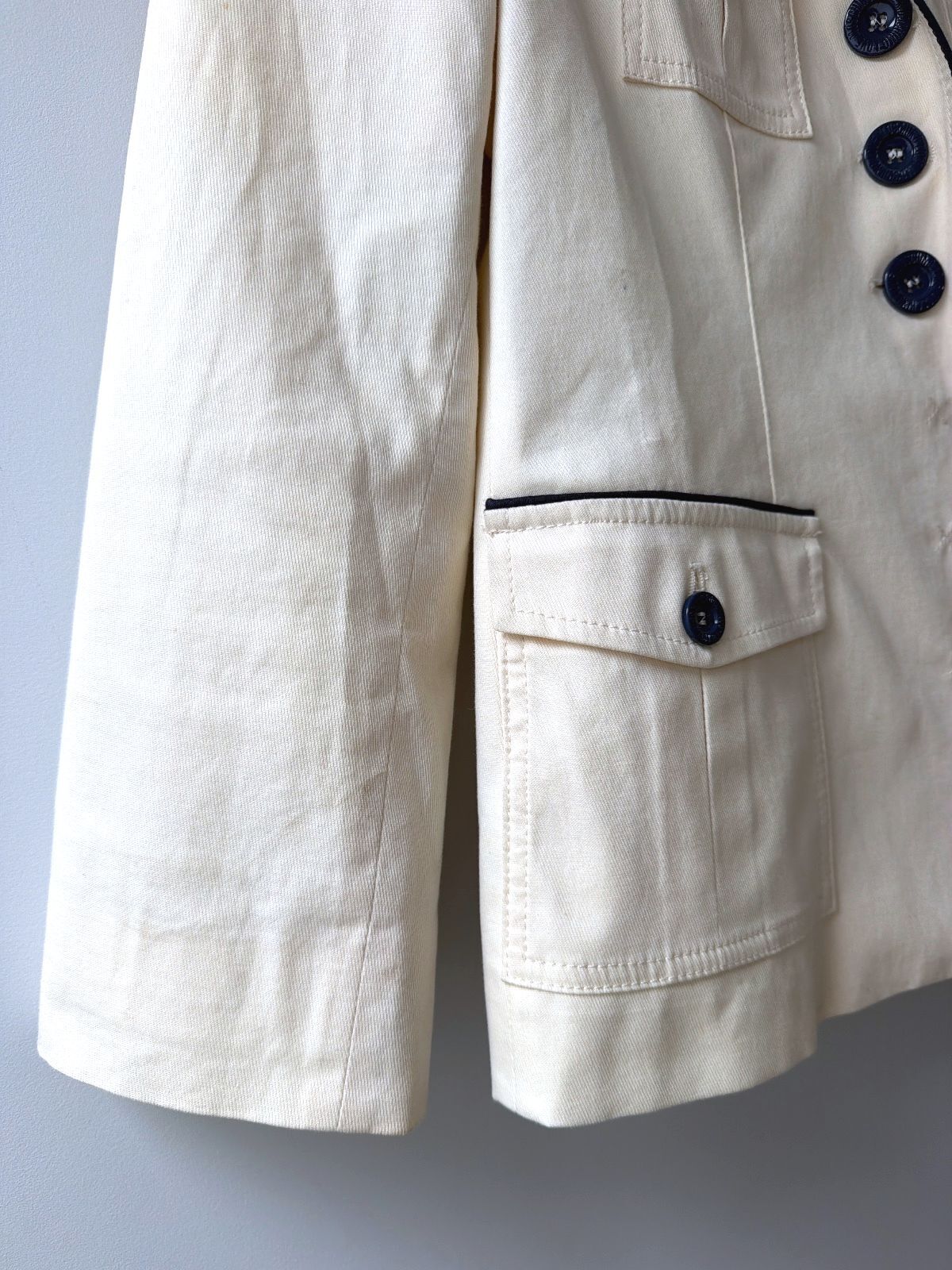 Women’s Love Moschino Cream Blazer with Black Piping and Button Details - UK16 -