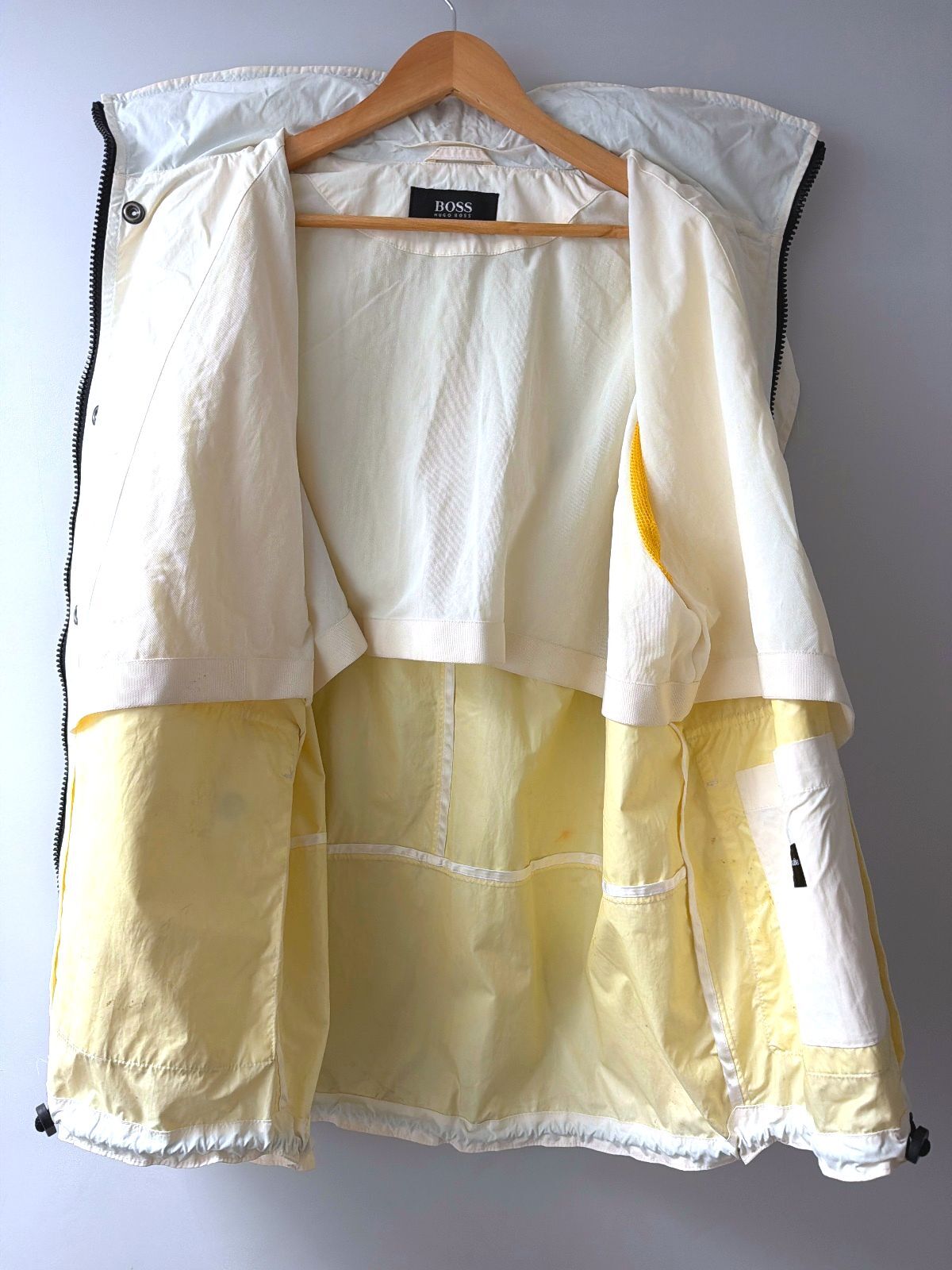 Men’s Hugo BOSS Sport Vintage Lightweight Jacket Coat In Cream - XLarge - 3667