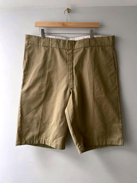Men’s Dickies Relaxed Baggy Fit Chino Shorts - W42 - 1251