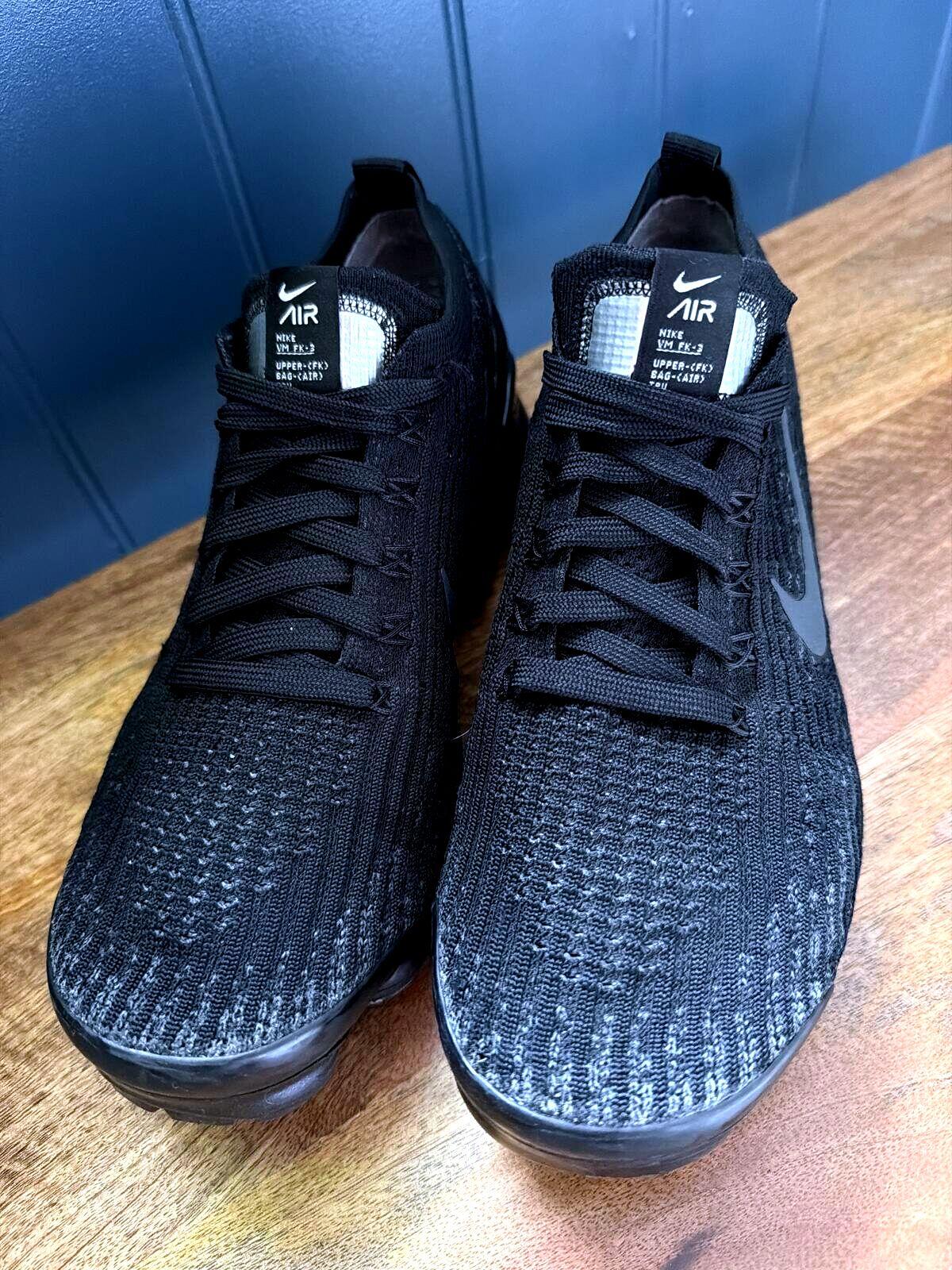 Women's Nike Air VaporMax Flyknit 3 Core Trainers In Black - UK6.5 - 3537