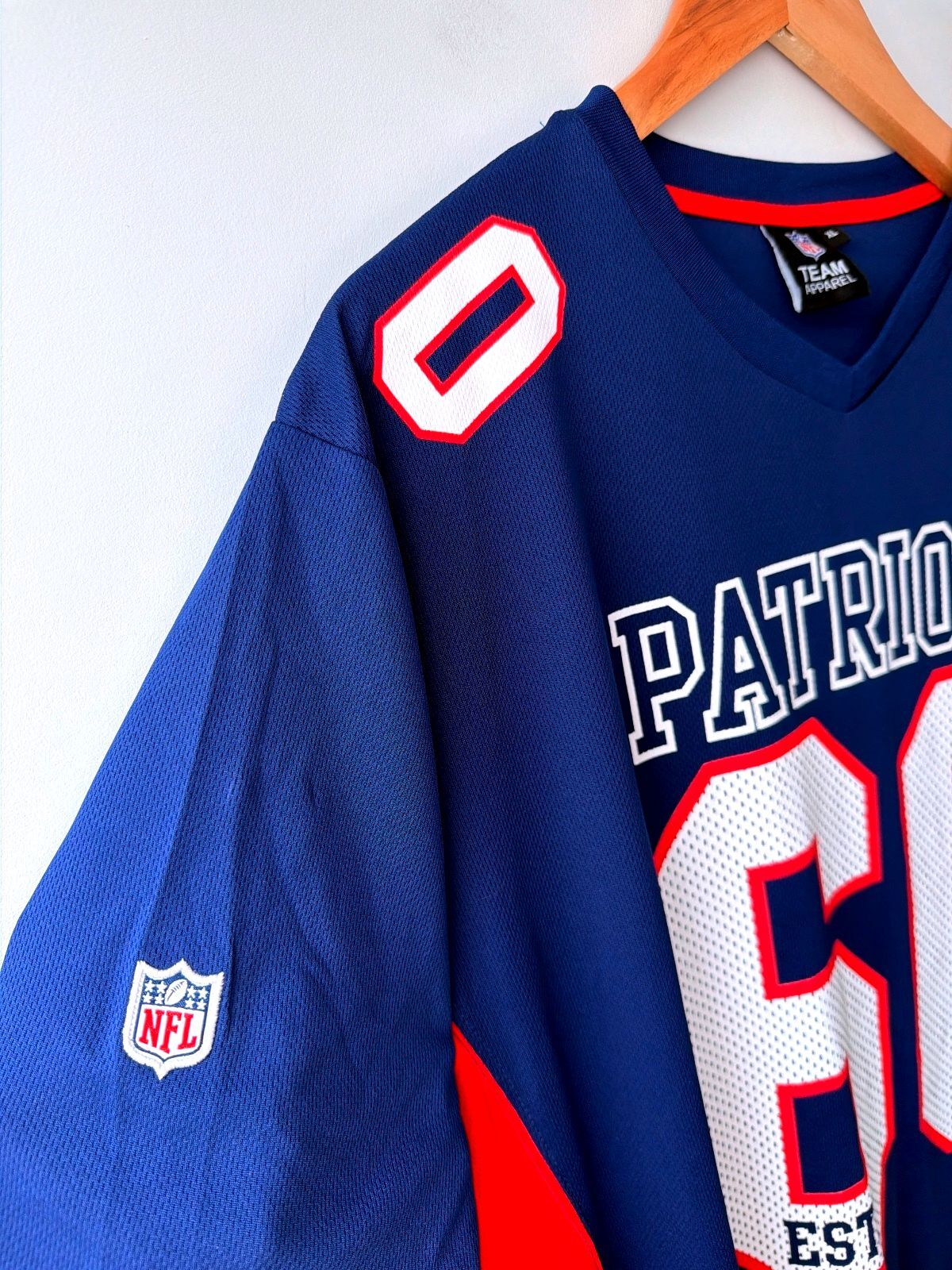 Mens NFL Patriots Number 60 Vintage Jersey - XLarge - 3564
