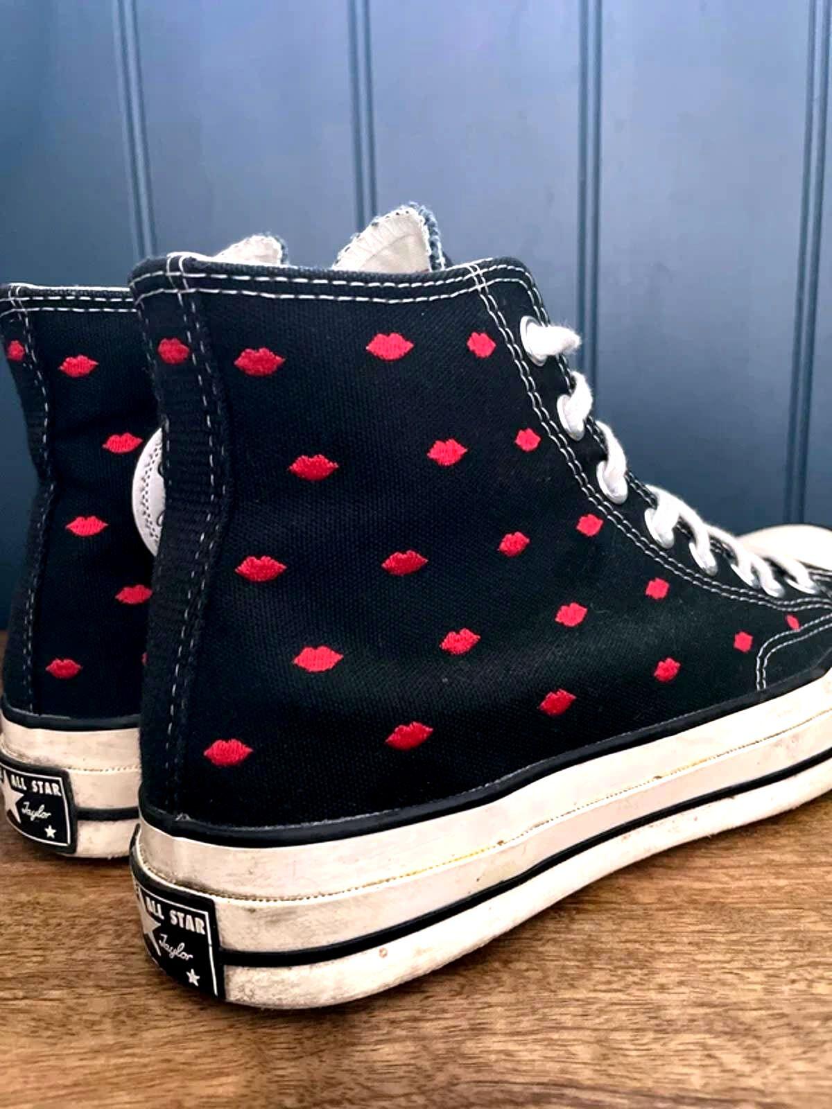 Women’s Converse Chuck 70 High Embroidered Lips Trainers In Black - UK7 - 2953