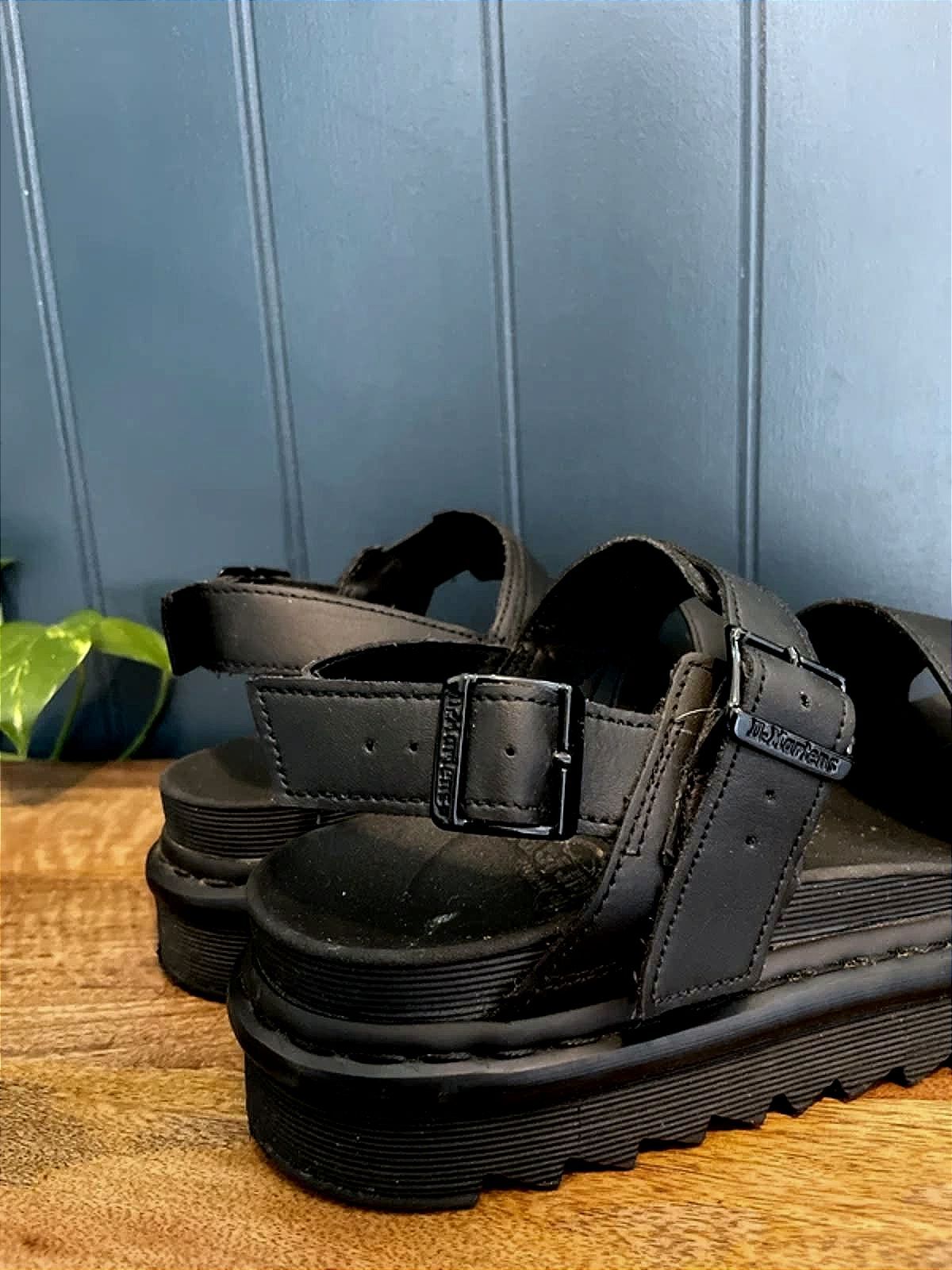 Women’s Dr Martens Voss Chunky Sole Sandals in Black - UK8 - 3054