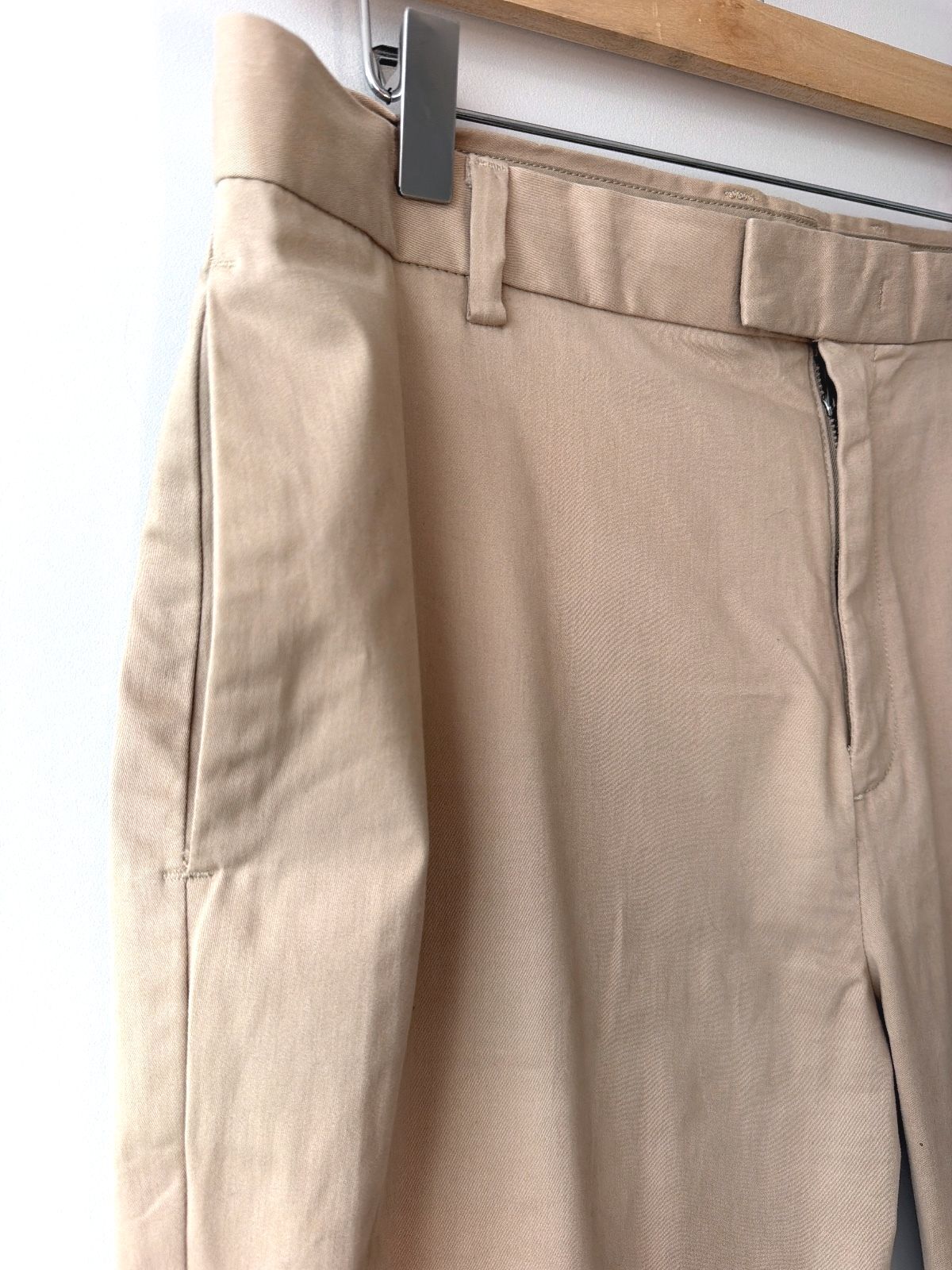 Men's Kin Stretch Fit Classic Chino Trousers In Beige - W34/L28 - 3631