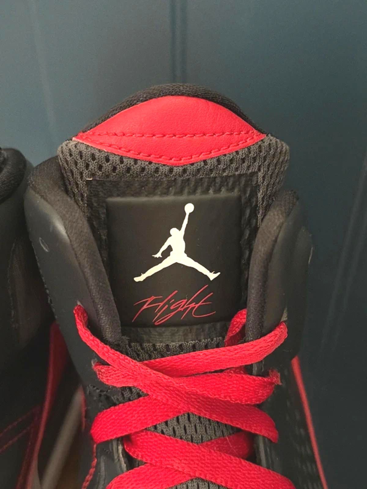 Men’s Nike Air Jordan SC-3 Basketball Trainers In Black/Red - Uk9 - 3293