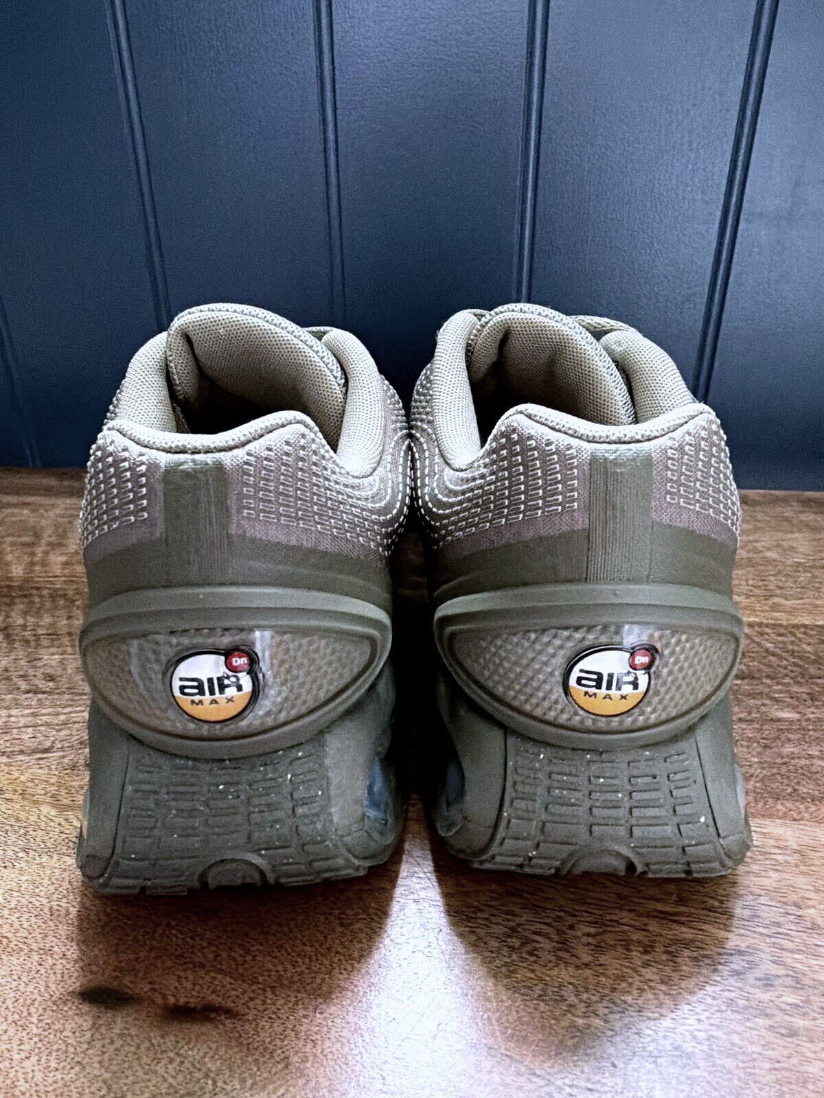 Mens Nike Air Max DN Chunky Sole Trainers In Olive/Khaki  - UK8.5 -  3535