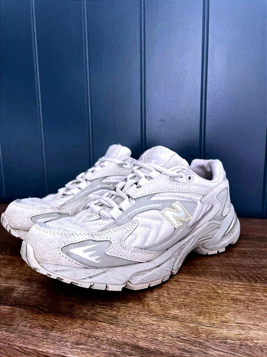 Women’s New Balance 725 Chunky Sole Trainers In White - UK6 - 0992