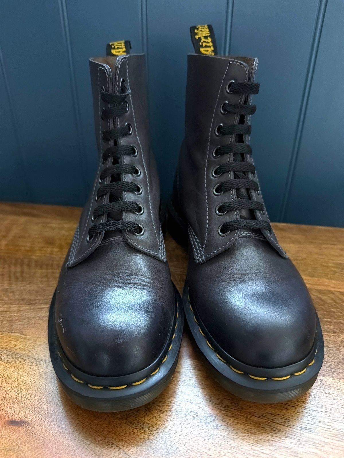 Women’s Dr. Martens 1460 Smooth Leather Lace-up Boots In Purple - Uk7 - 3825