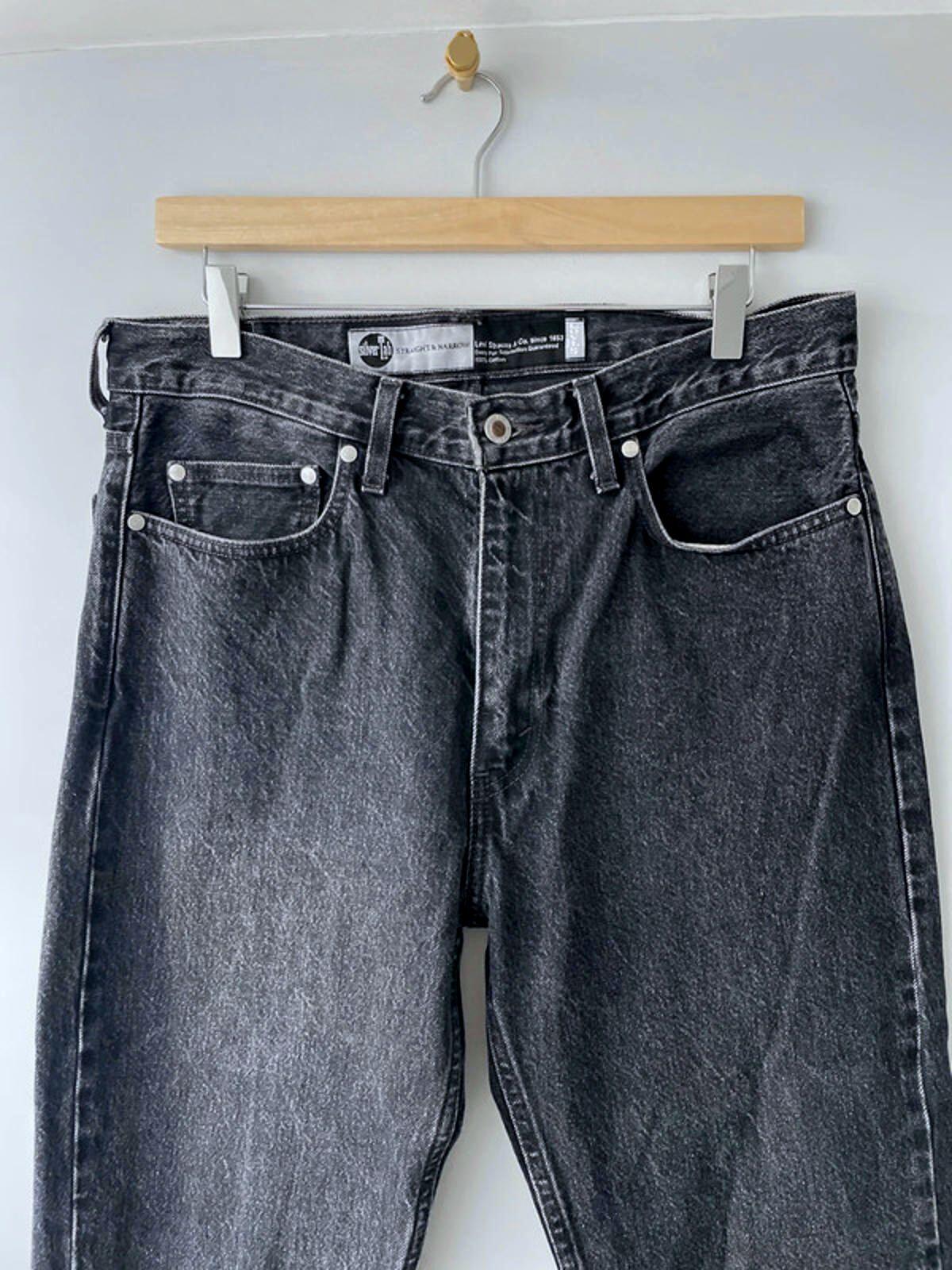 Men’s Levi’s Limited Edition Silver Tab Straight Fit Jeans - W32/L32 -2528