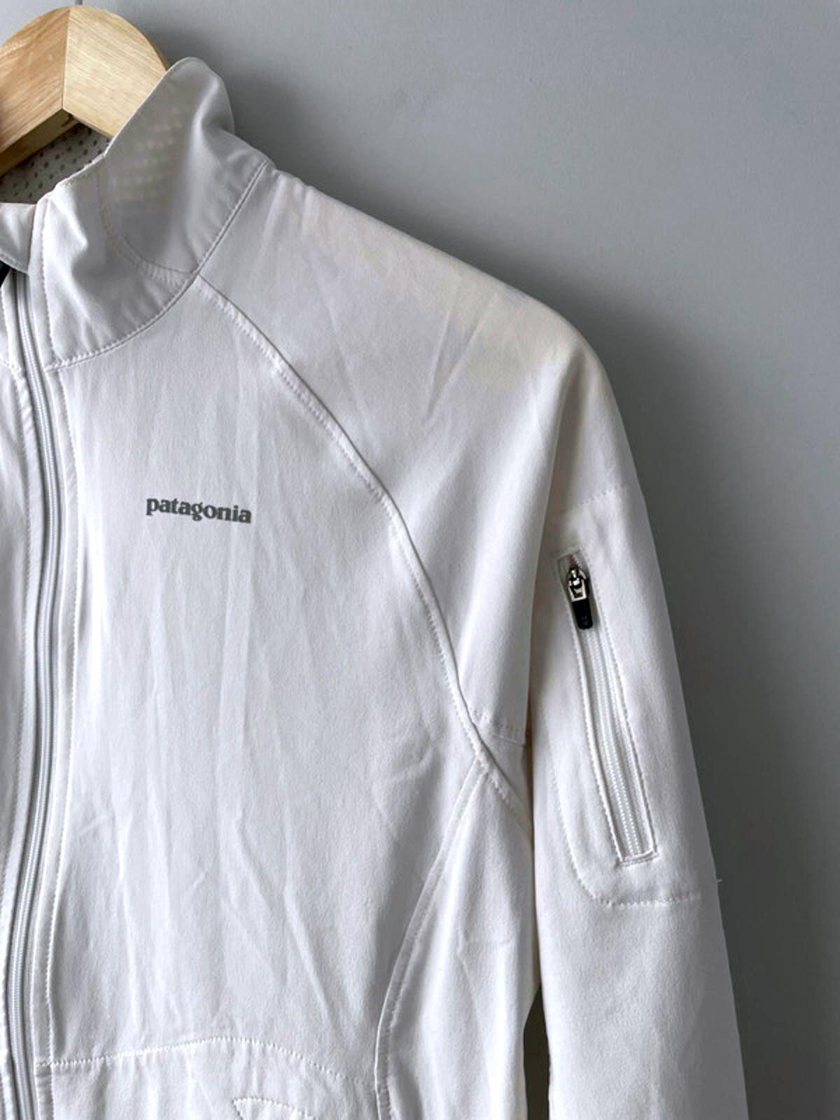 Women’s Patagonia Premium Lightweight Jacket coat In White - XSmall - 1832