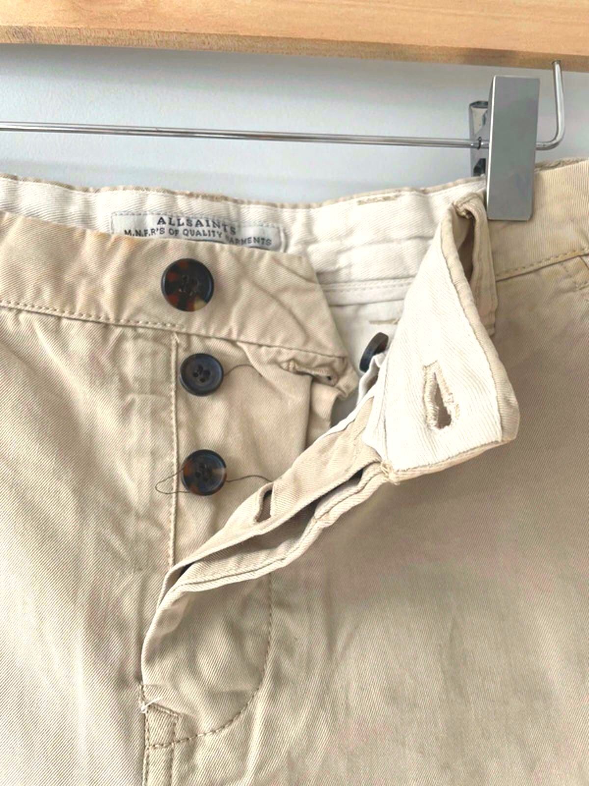 Women's Allsaints Premium Classic Chino Shorts In Beige - W30 - 1665