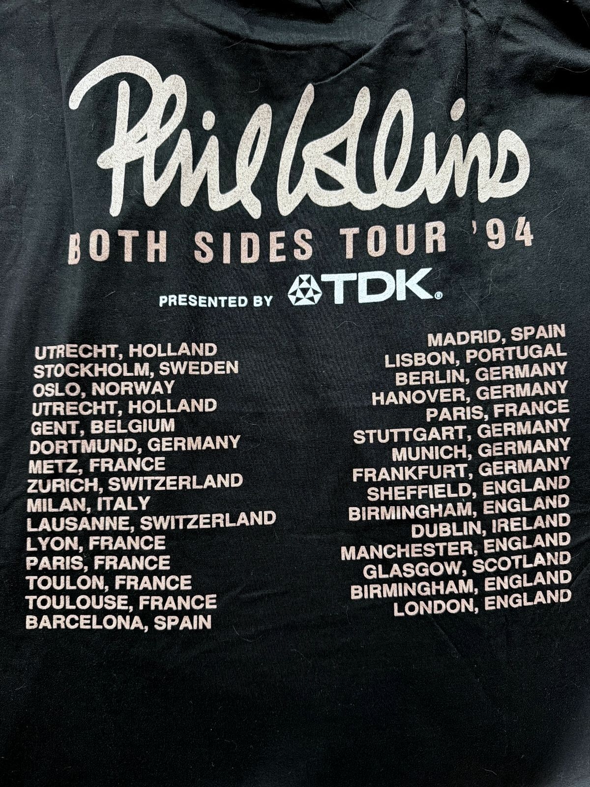 Unisex Phil Collins Vintage Both Sides Tour '94 T-Shirt In Black - XLarge - 3709
