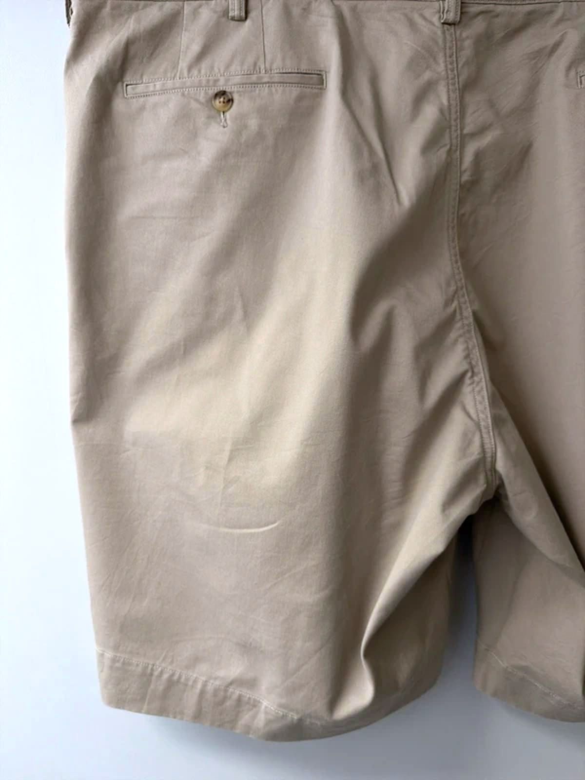Men’s Ralph Lauren Stretch Classic Fit Chino Shorts in Beige - W48 - 3275