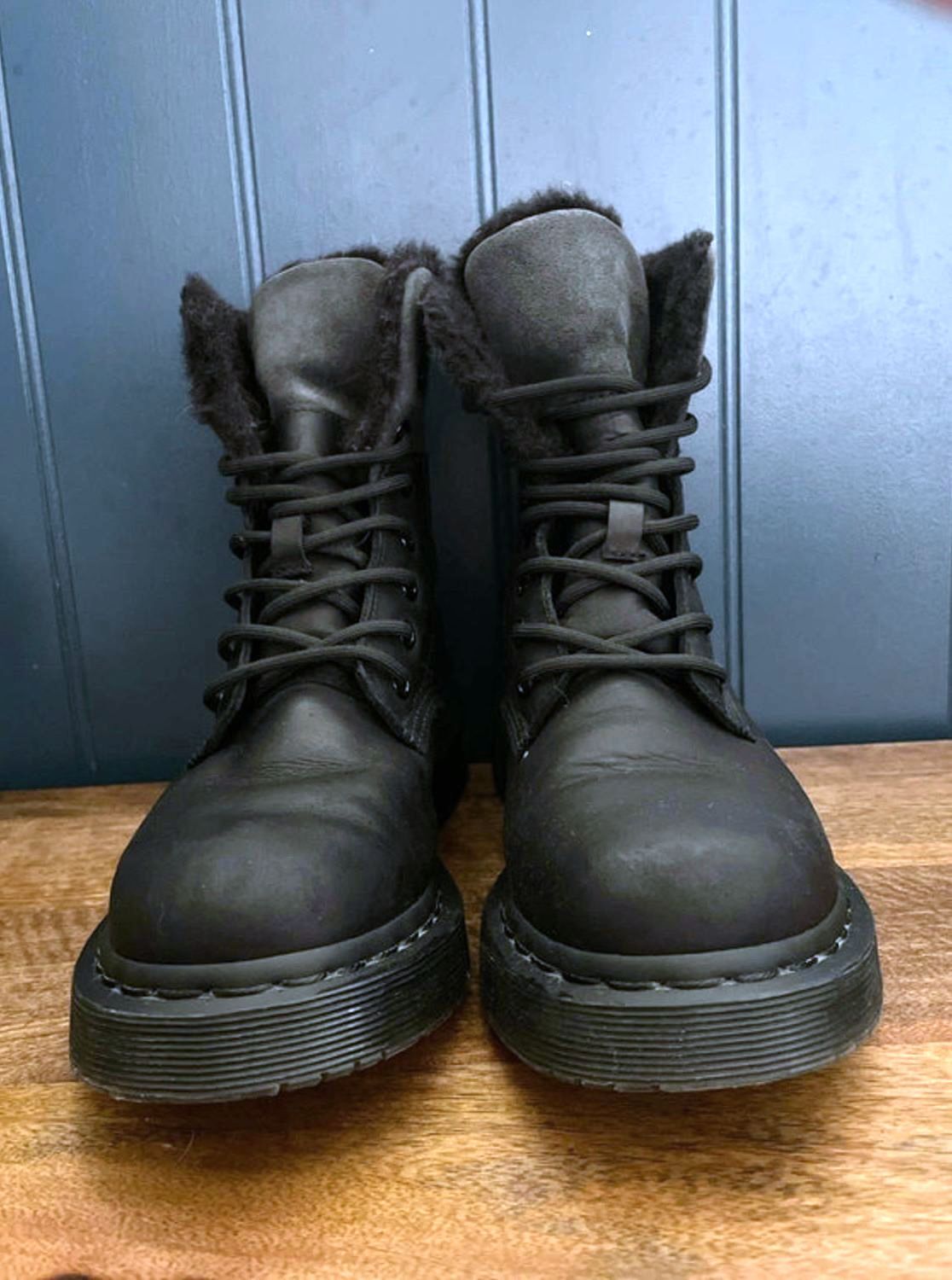 Women’s Dr Marten’s 1460 Kolbert Faux Fur Leather Boots In Black - UK5 - 2364