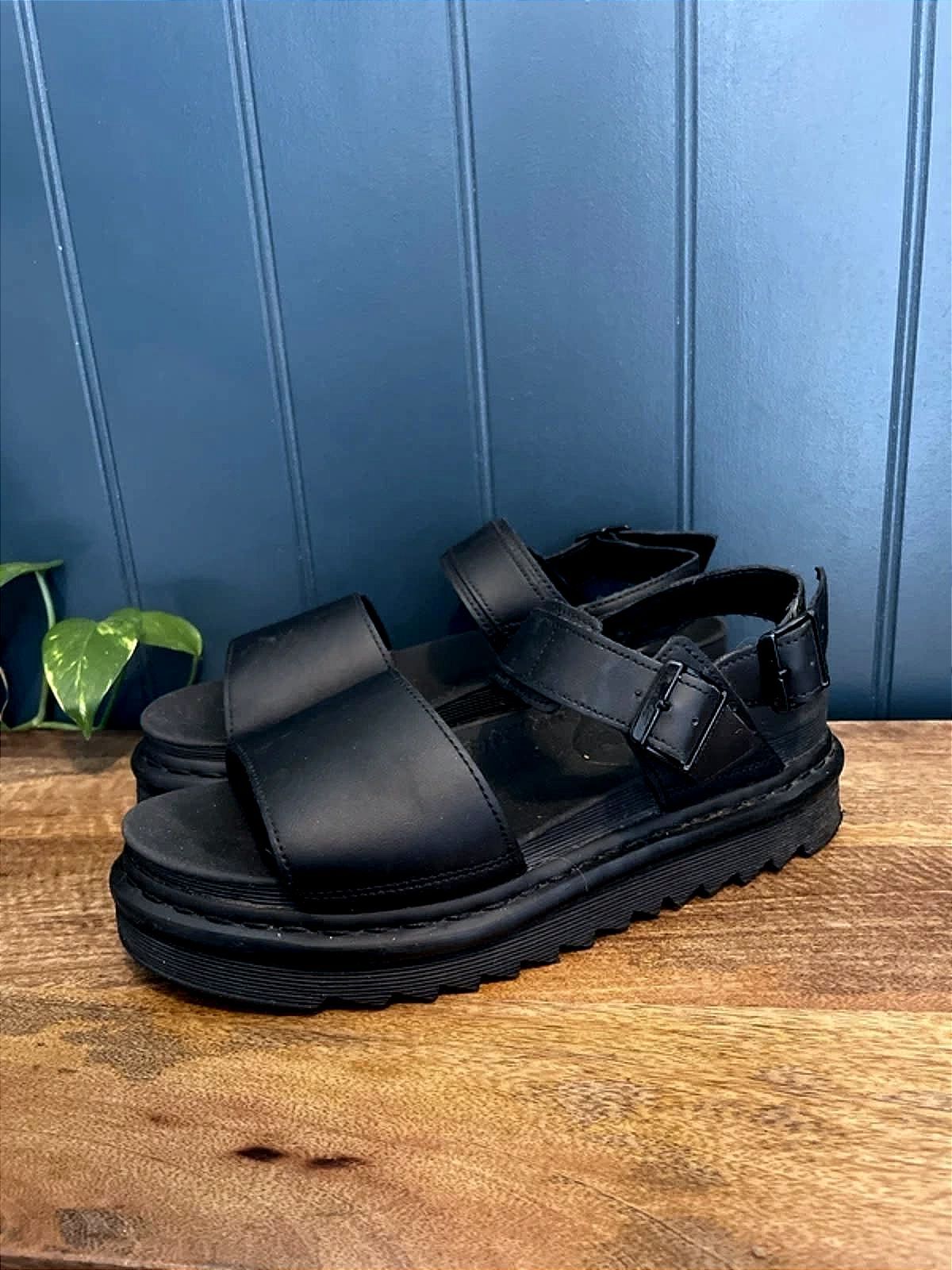 Women’s Dr Martens Voss Chunky Sole Sandals in Black - UK8 - 3054