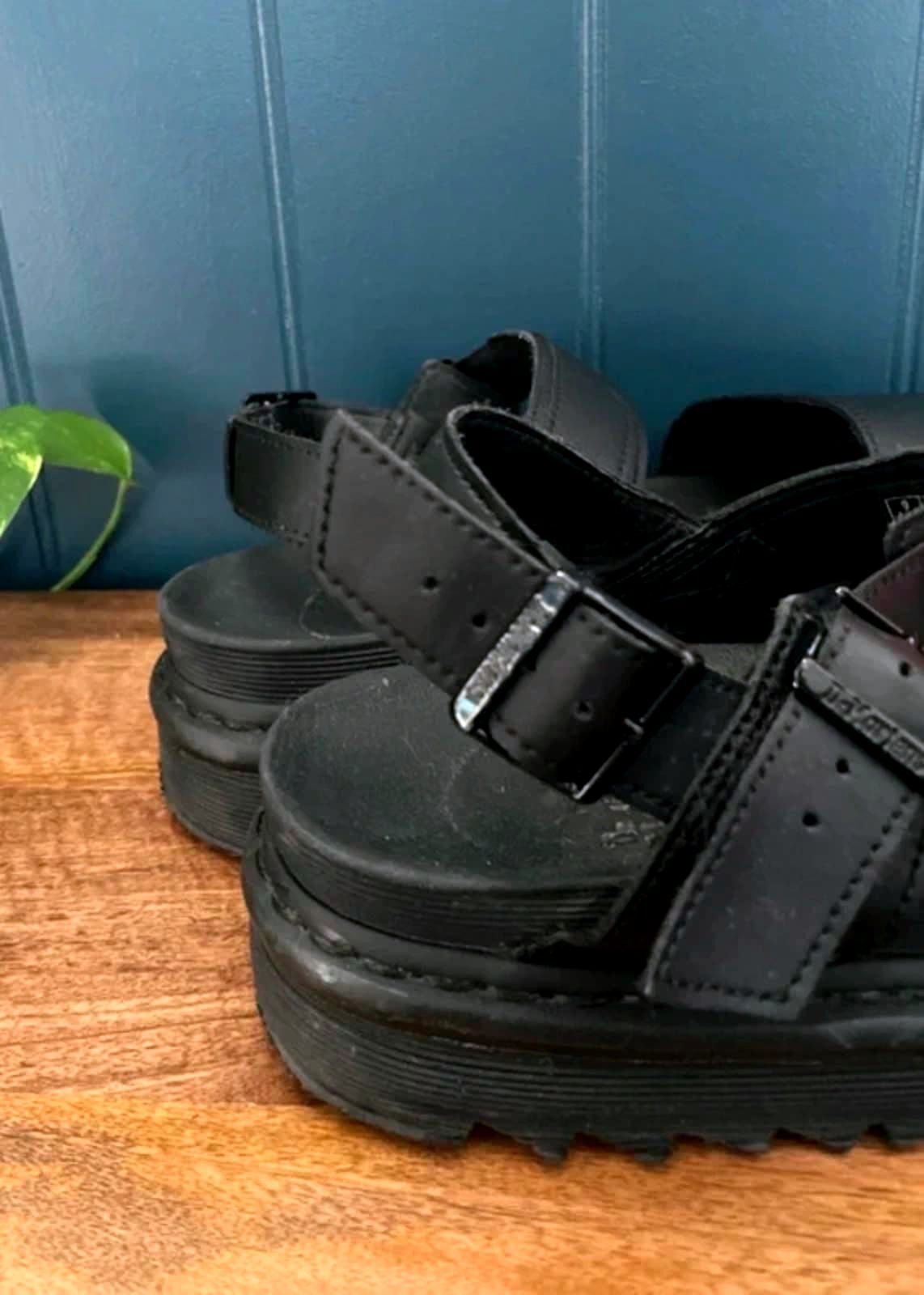 Men’s Dr Martens Voss Chunky Sole Sandals In Black - UK9 - 3046