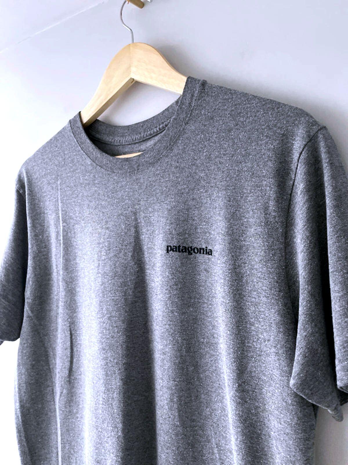 Men’s Patagonia Crew Neck Printed T-shirt In Grey - Medium - 2343