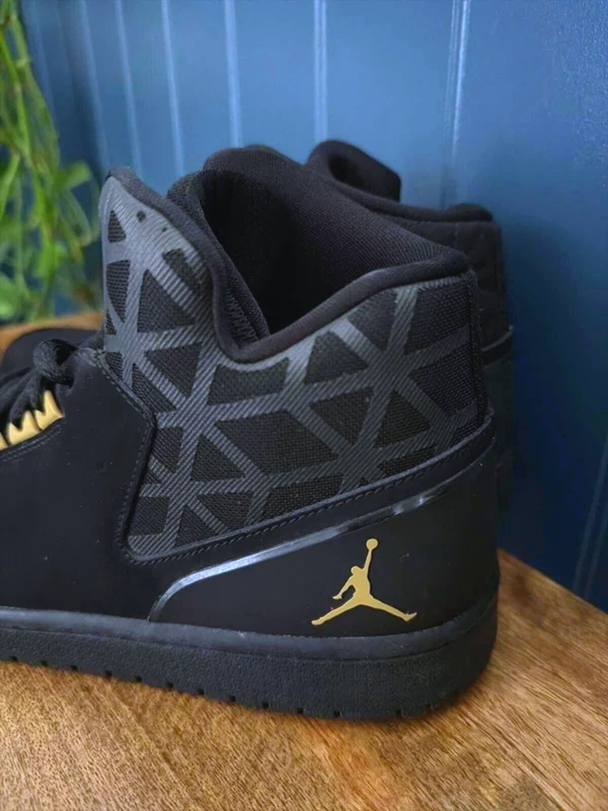 Men’s Nike Air Jordan 1 Flight 3 Basketball Trainers In Black - Uk9.5 - 3300