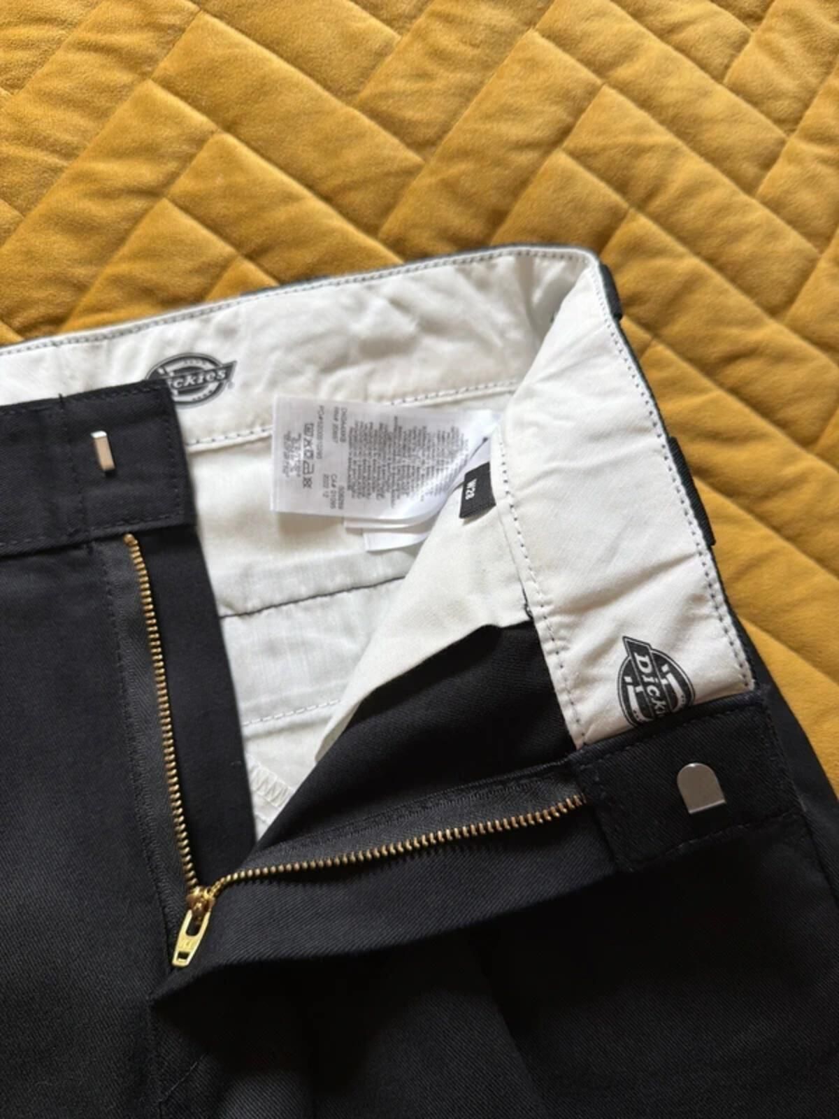 Women’s Dickies Elizaville Straight Leg Chino Trouser In Black - W28/L29 - 3376