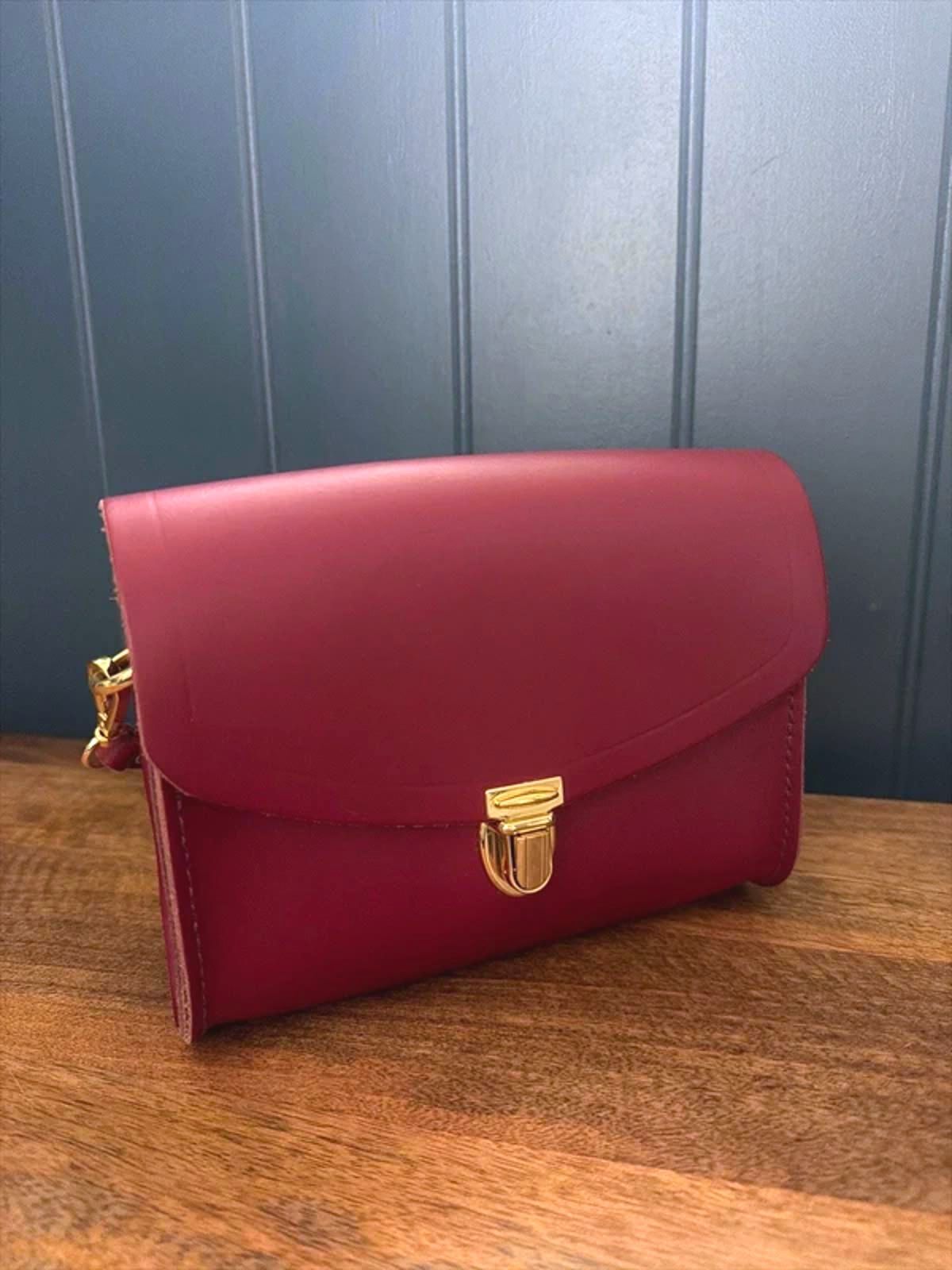 Women’s The Cambridge Satchel Company Leather Cross Body Bag - 3298