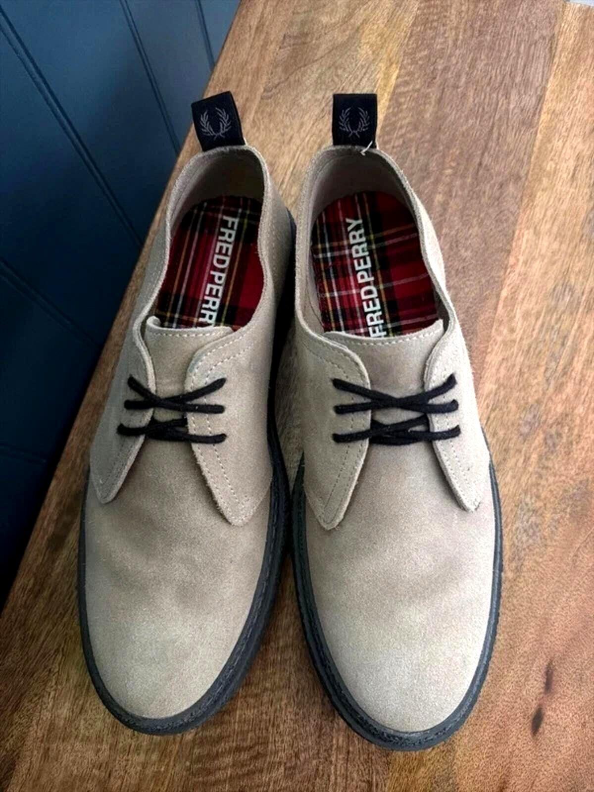 Women’s Fred Perry Linden Lace Up Suede Shoes Trainers In Beige - Uk7 - 3389
