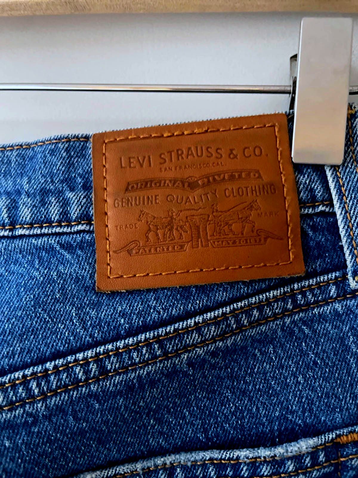 Women’s Levi’s High Waisted Ribcage Crop Boots Fit Jeans In Navy - W27/L27 -2760