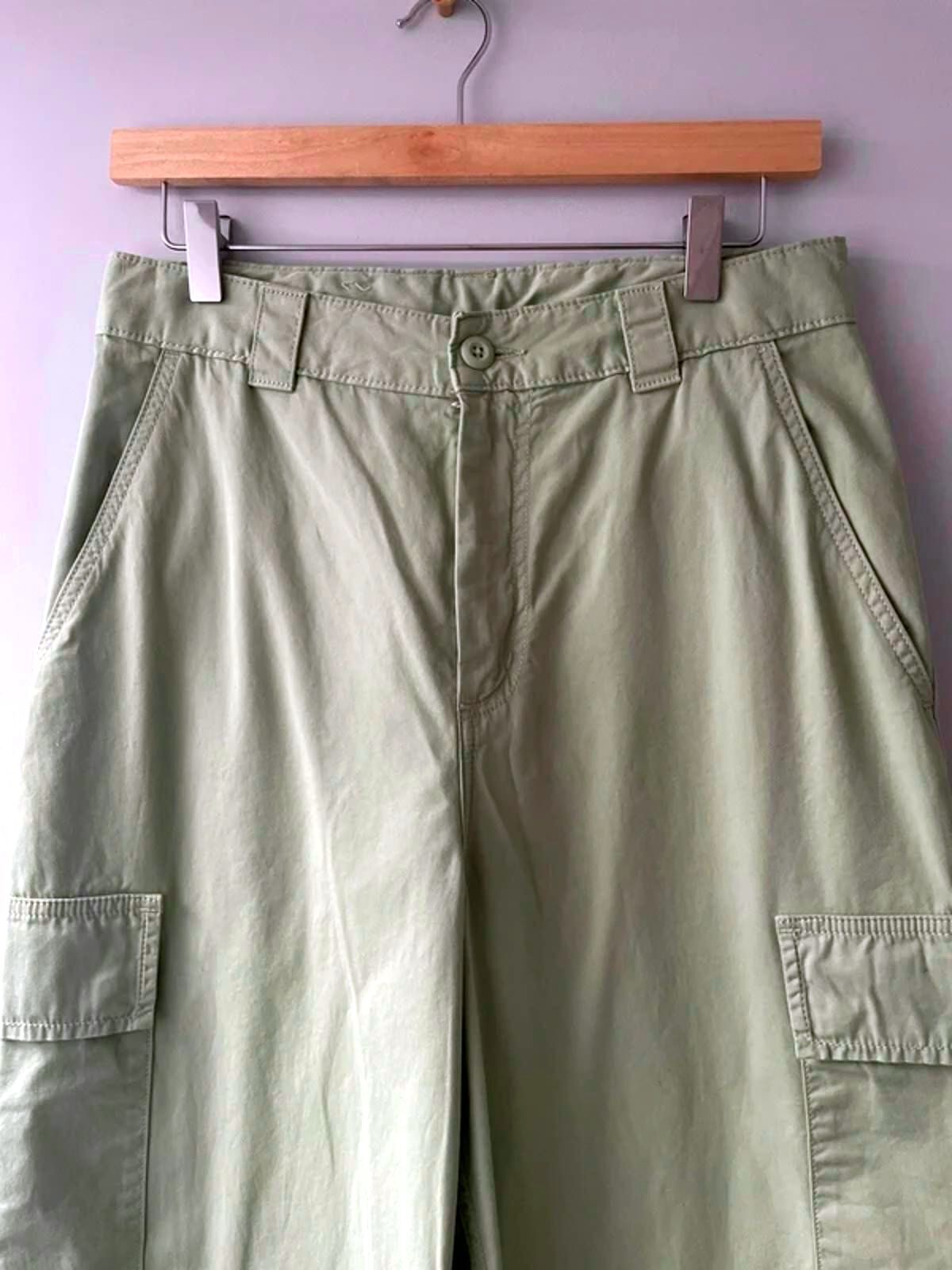 Women’s Carhartt W Kingston Cargo Trousers In Green - W26/L29 - 2961