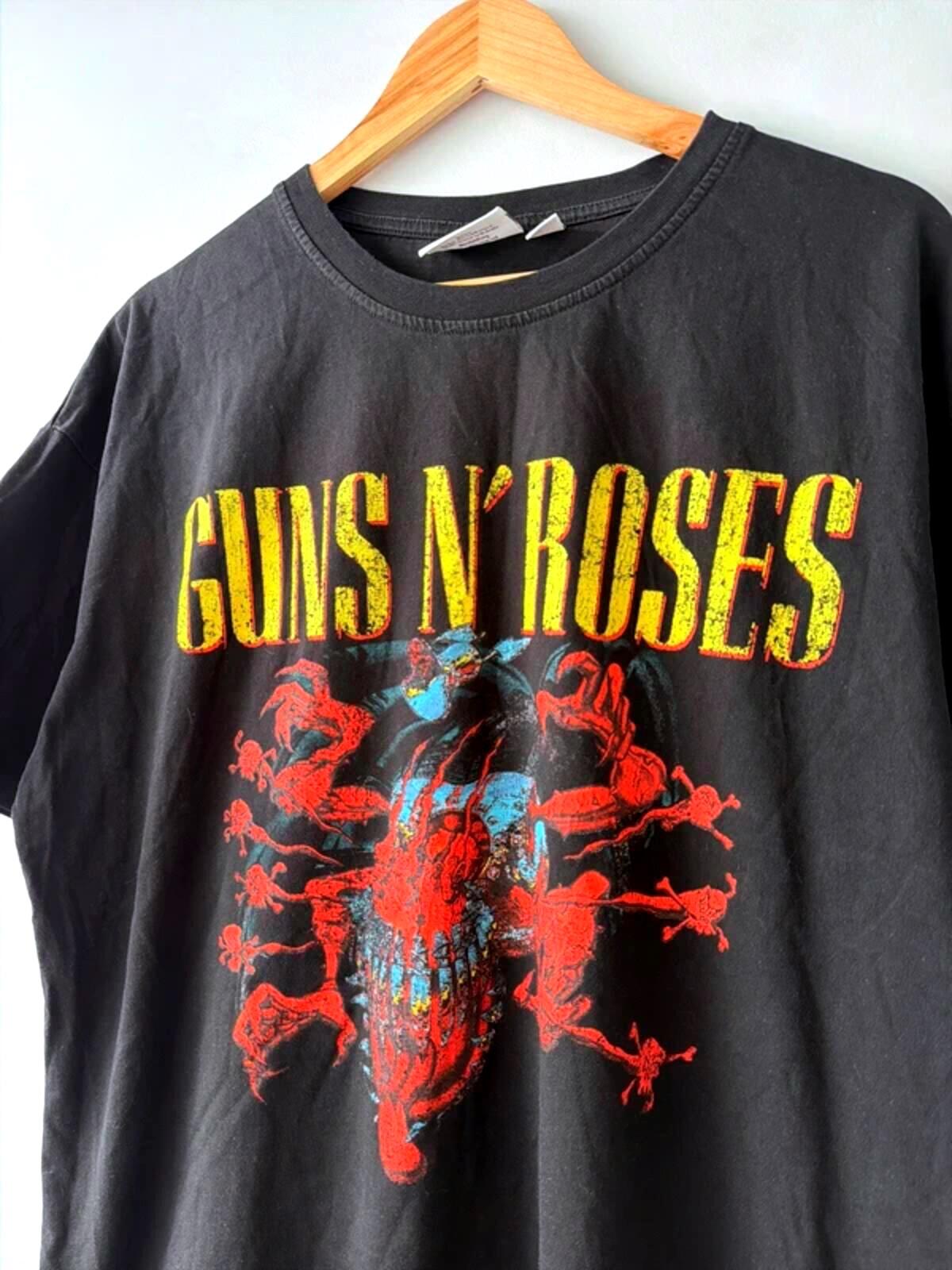 Men’s Guns N’ Roses oversized fit 87-88 tour t-shirt in black - medium - 3394