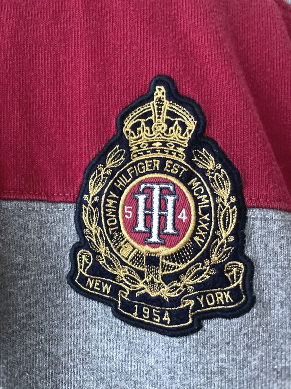 Men’s Tommy Hilfiger Stripped Rugby Polo Top In Grey/Red - Medium - 2533