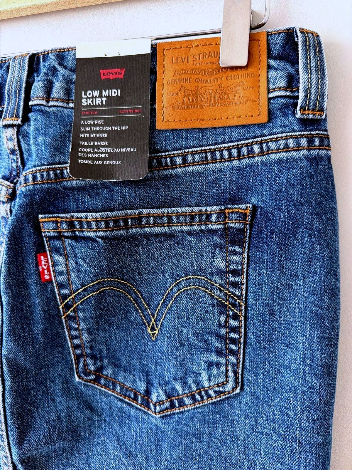 Women's Levi's Premium Low Midi Denim Skirt In Navy - W25 - 3607