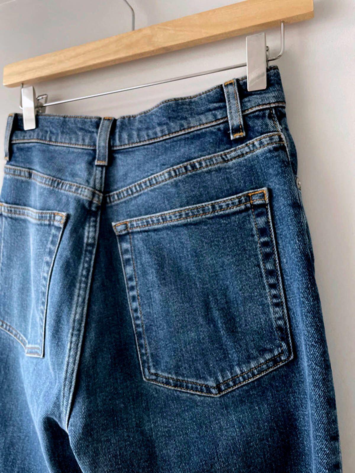Women’s Arket High Waisted Bootcut Fit Jeans In Navy - W25/L32 - 2001