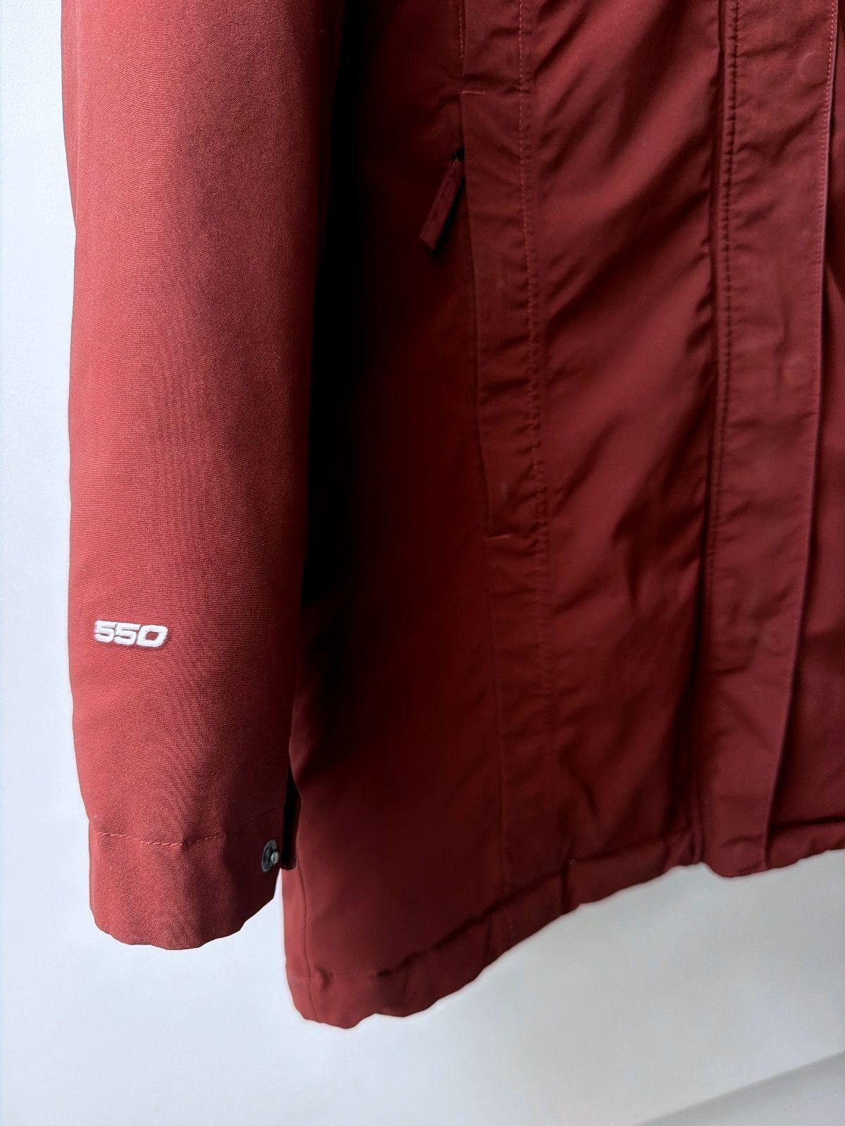 Women’s The North Face 550 Padded Parka Jacket with Faux Fur Hood - Small - 3785