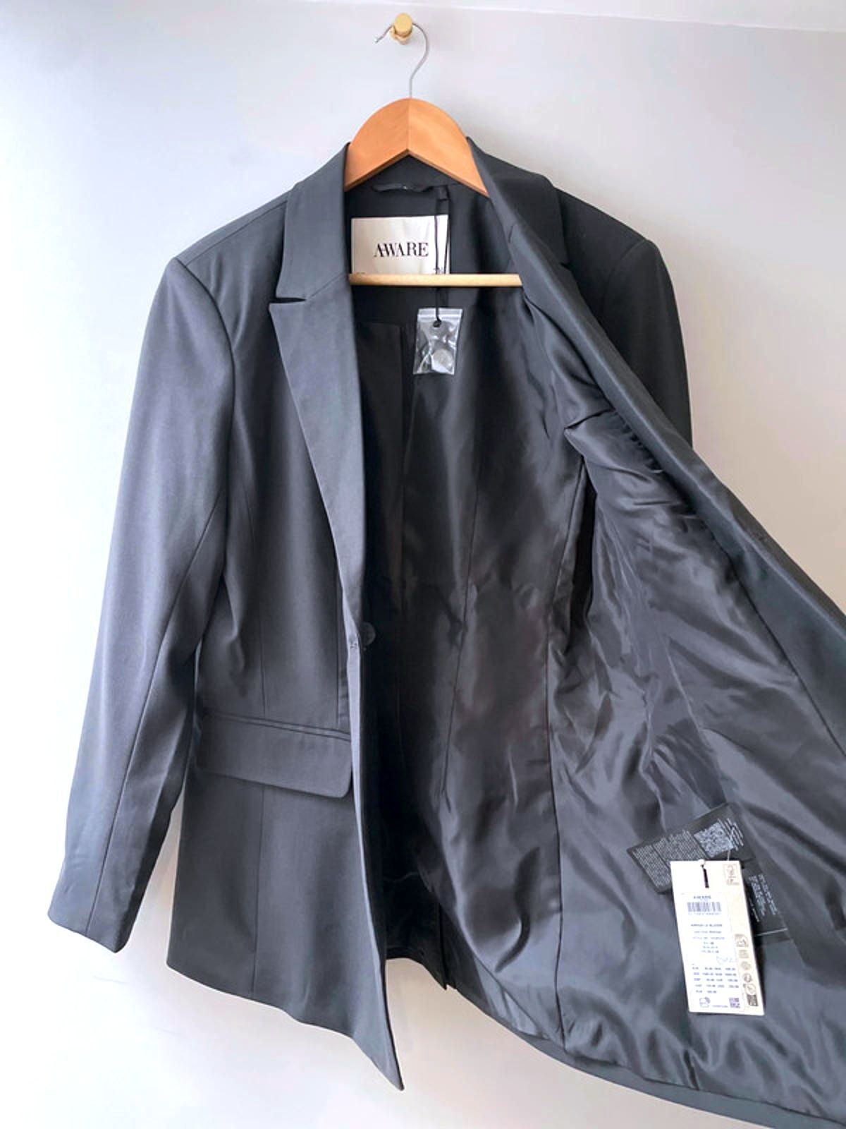 Women’s Aware Tailored Fit Single Button Blazer In Dark Grey (£110 RRP) - UK8 - 2781