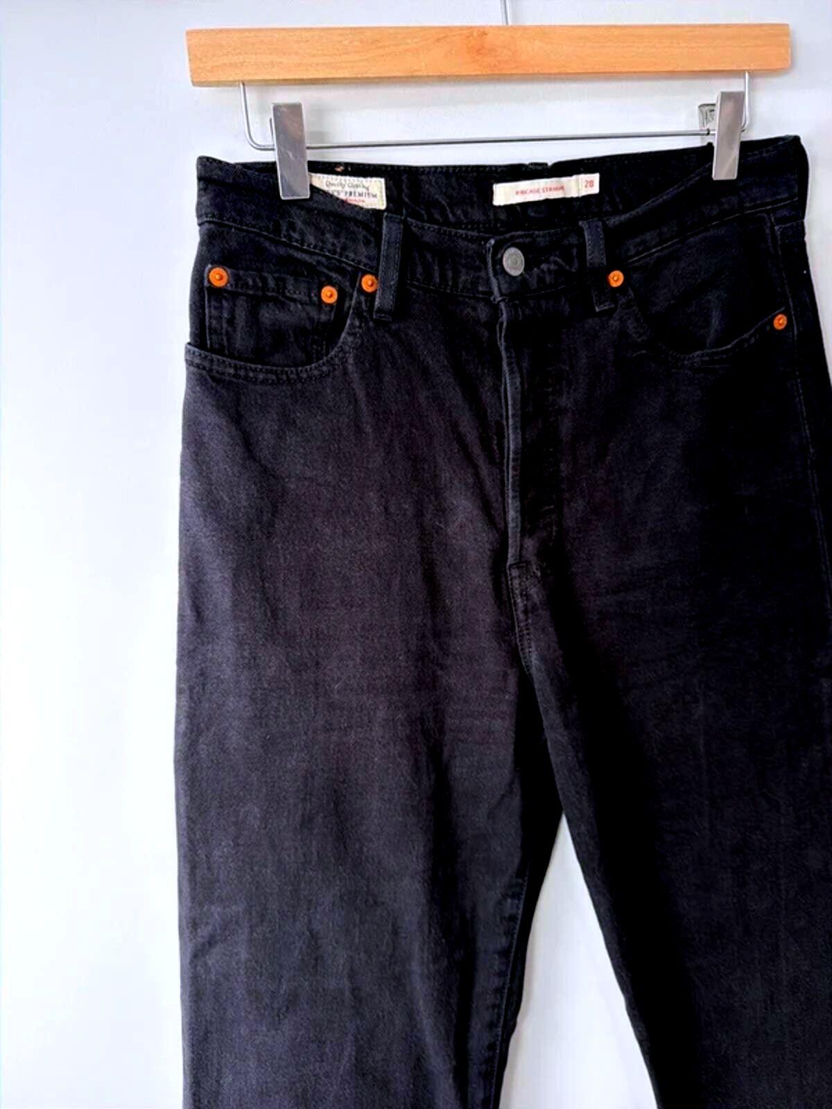 Women’s Levi’s Ribcage Straight High Waisted Fit Jeans In Black - W28/L27 - 3554