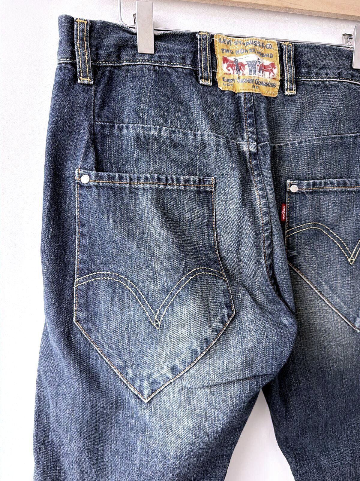 Men's Levi's Vintage Rare 90's Straight Leg Jeans In Navy  - W34/L30 - 3556