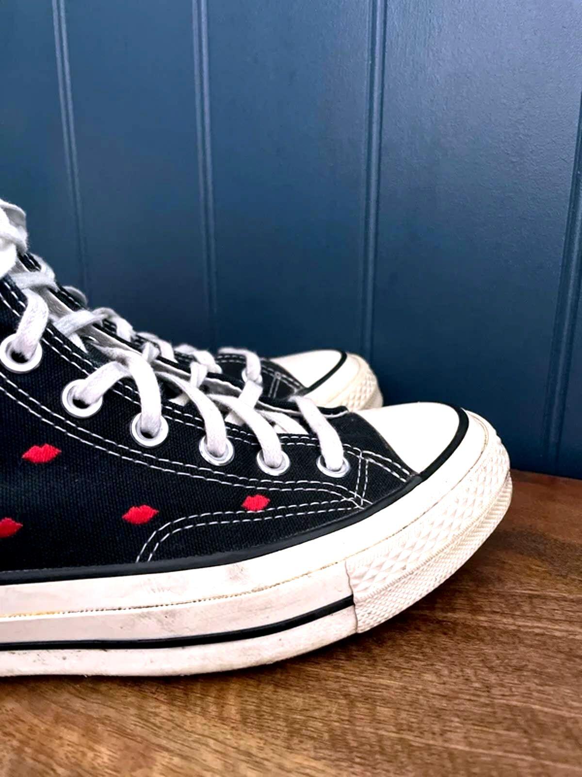 Women’s Converse Chuck 70 High Embroidered Lips Trainers In Black - UK7 - 2953
