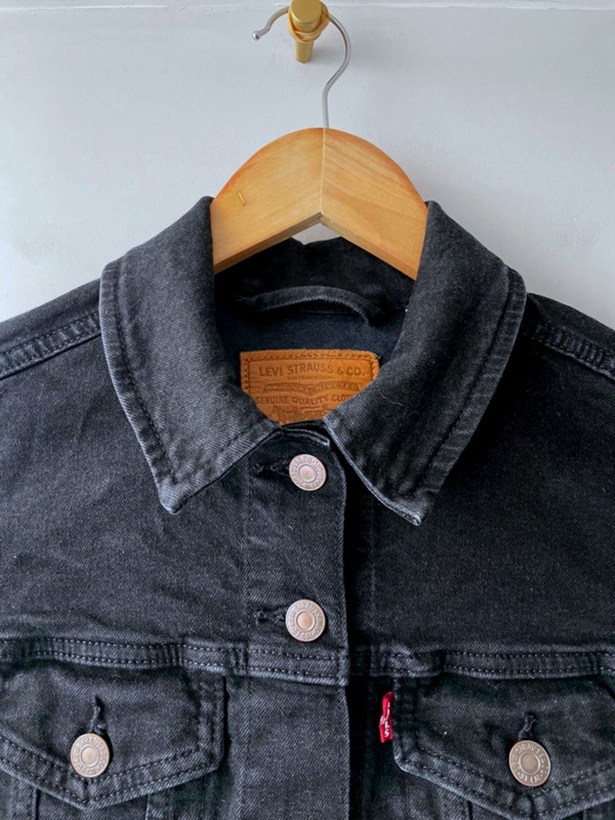 Women’s Levi’s Premium Denim Trucker Jacket In Black - Small - 2463