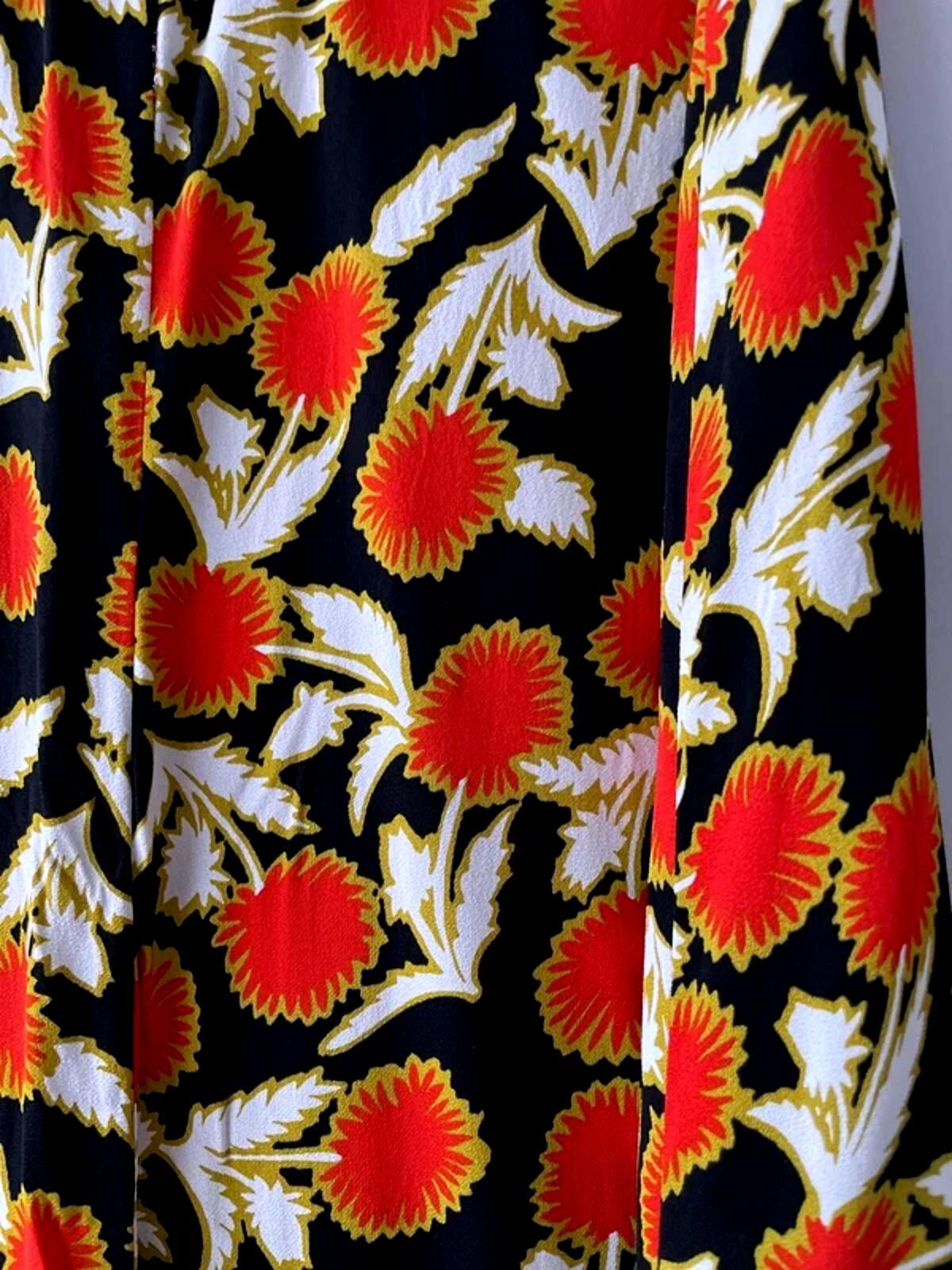 Women’s Whistles Dandelion Print Skirt With Button Front In Red/Black - UK14 - 2860