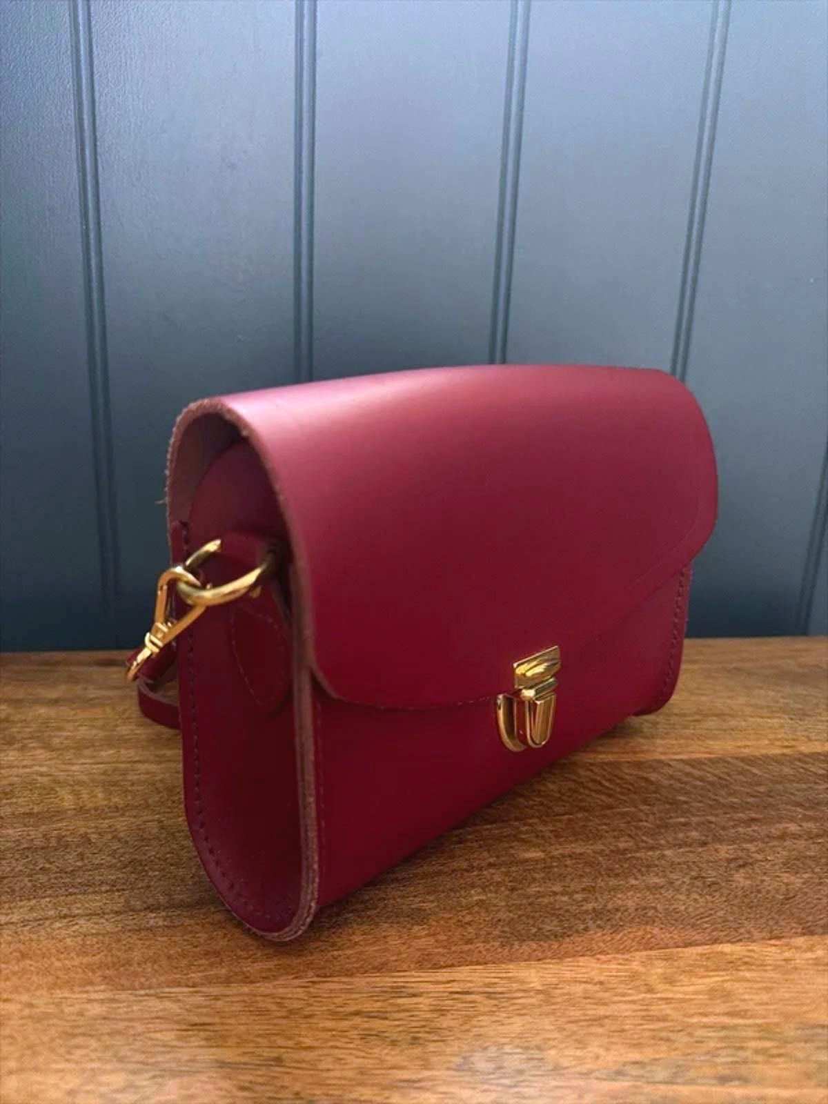 Women’s The Cambridge Satchel Company Leather Cross Body Bag - 3298
