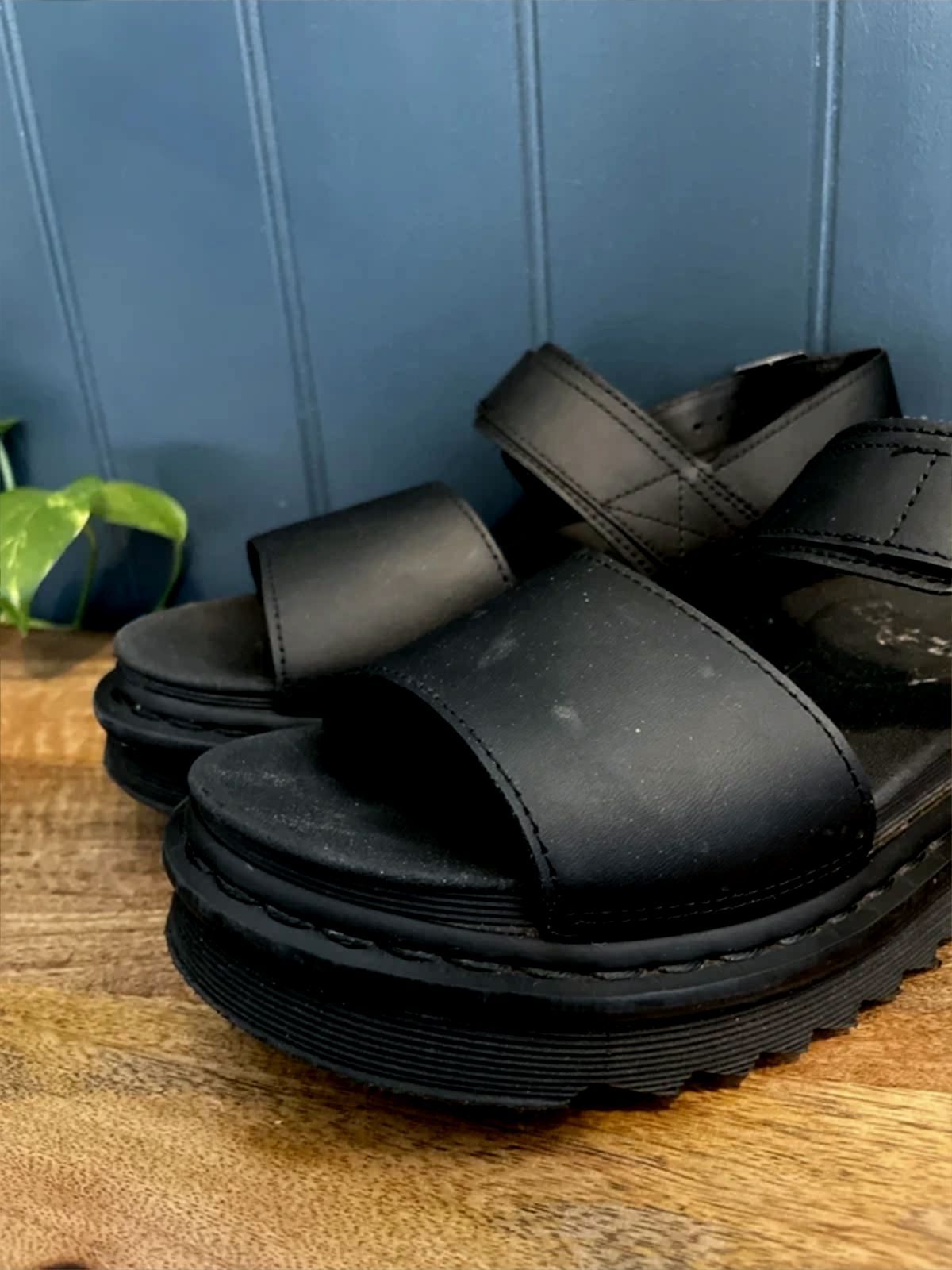 Women’s Dr Martens Voss Chunky Sole Sandals In Black - UK6 - 3053
