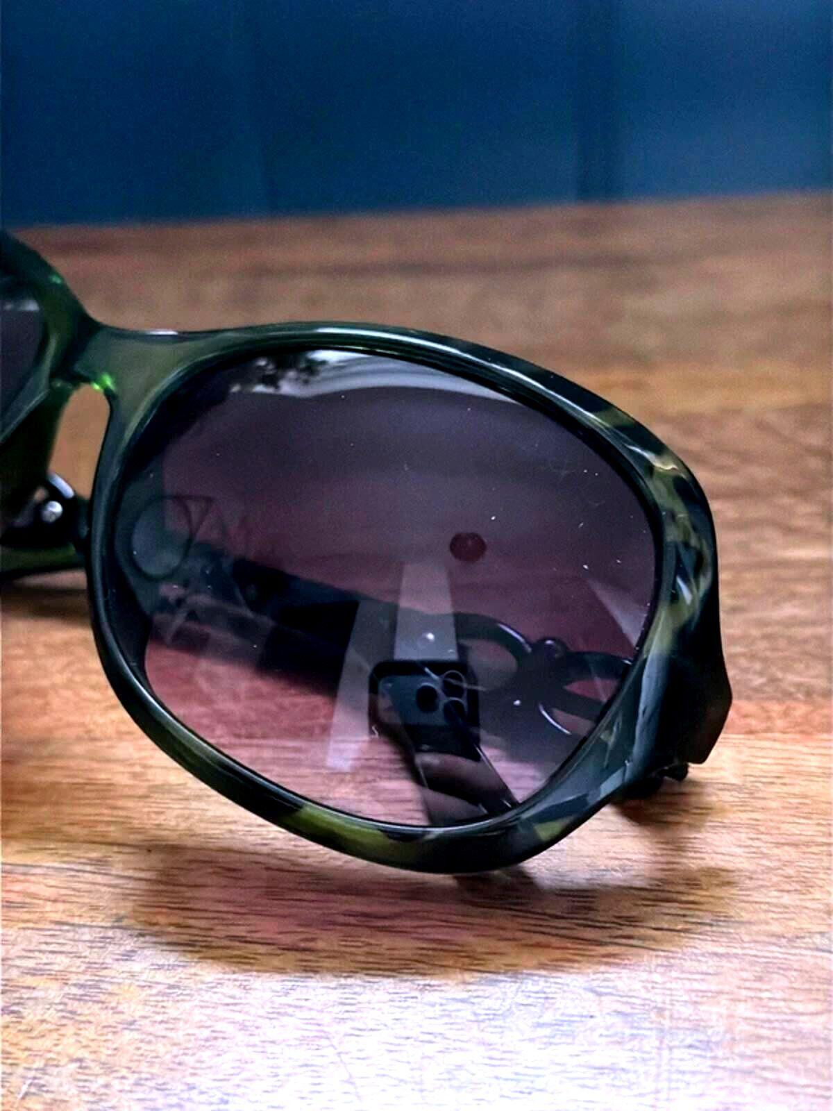 Women’s Dolce & Gabbana Round Frame Tortoise Shell Sunglasses In Green - 3352