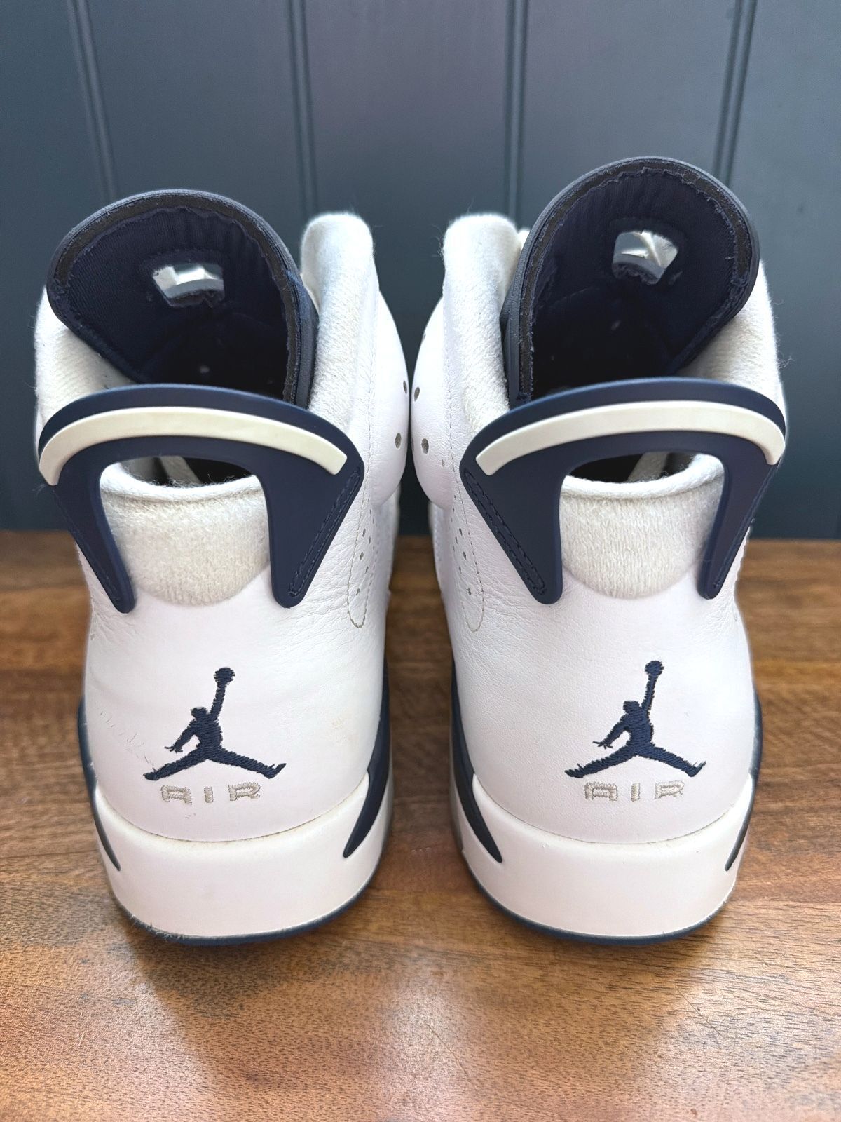 Mens Air Jordan 6 Rare Retro Leather Basketball Trainers In White - Uk9.5 - 3613