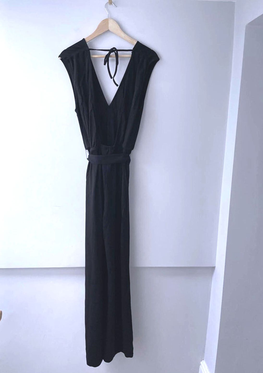 Women’s & Other Stories V-Front Sleeveless Wide Leg Jumpsuit In Black - XSmall - 1898