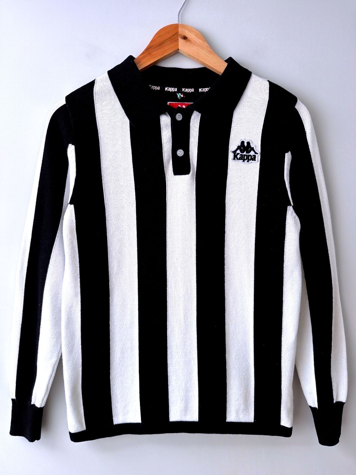 Women’s Kappa Black and White Stripe Long Sleeve Knitted Top  - Medium - 3568