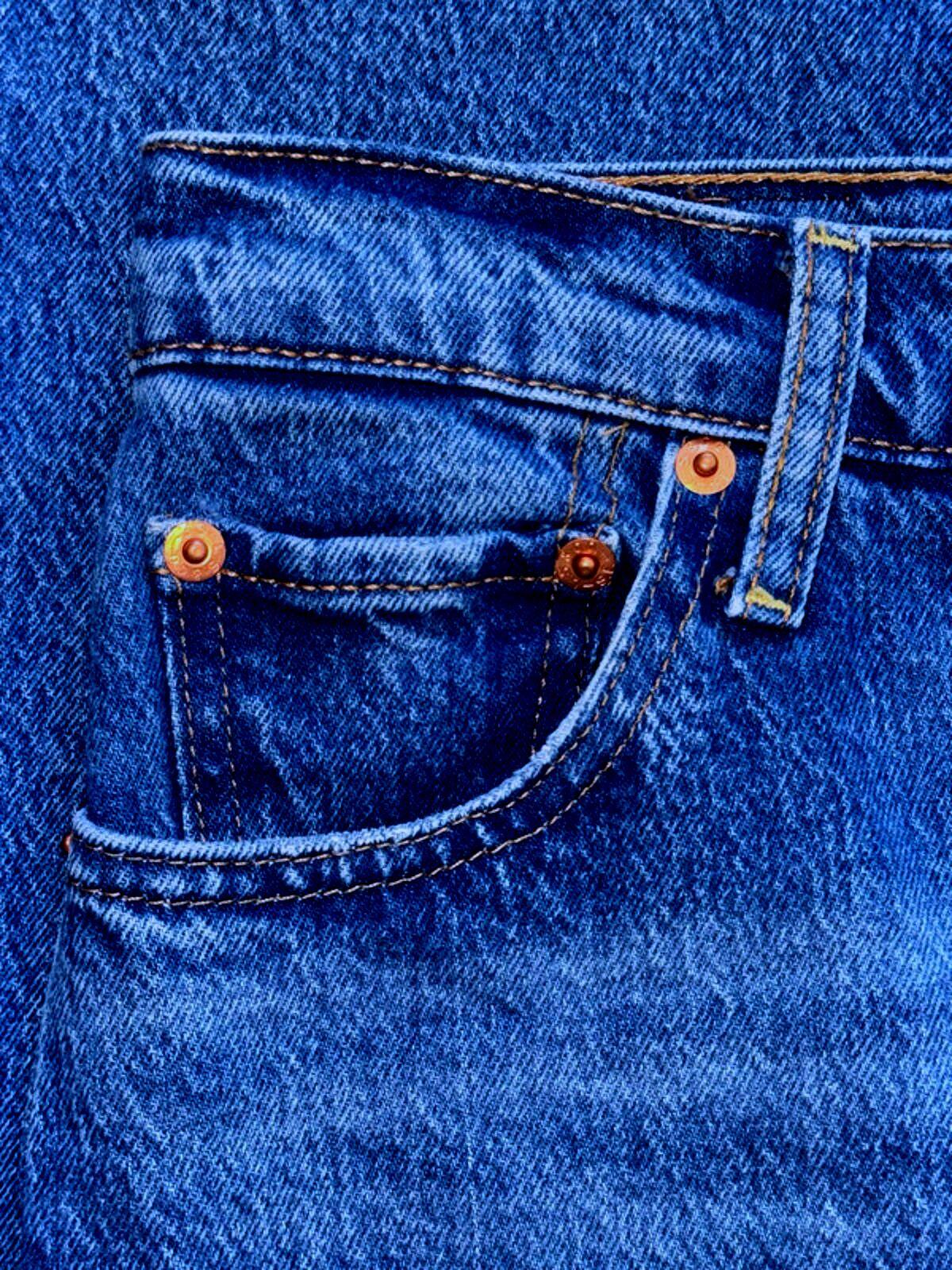 Women’s Levi’s Ribcage Crop Bootcut High Waisted Jeans In Navy - W26 / L27 -1311