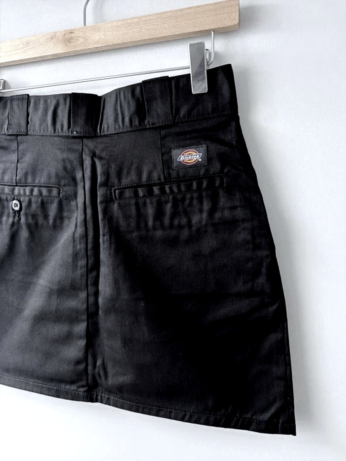 Women’s Dickies Mini Work Skirt With Pockets In Black - W26 - 3439