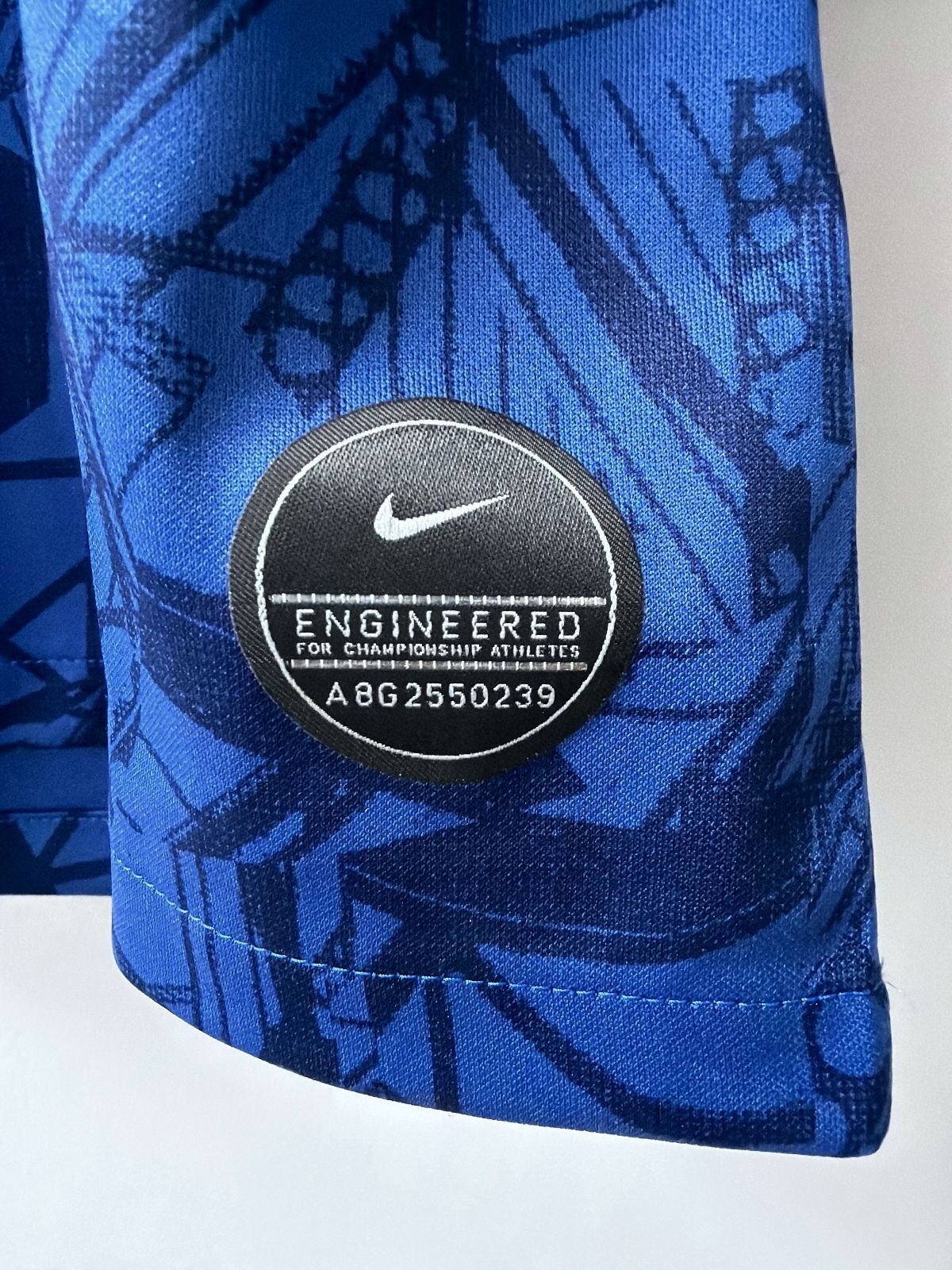 Men’s Chelsea FC 2019/20 Mount #19 Home Football Shirt Top - Small - 3659