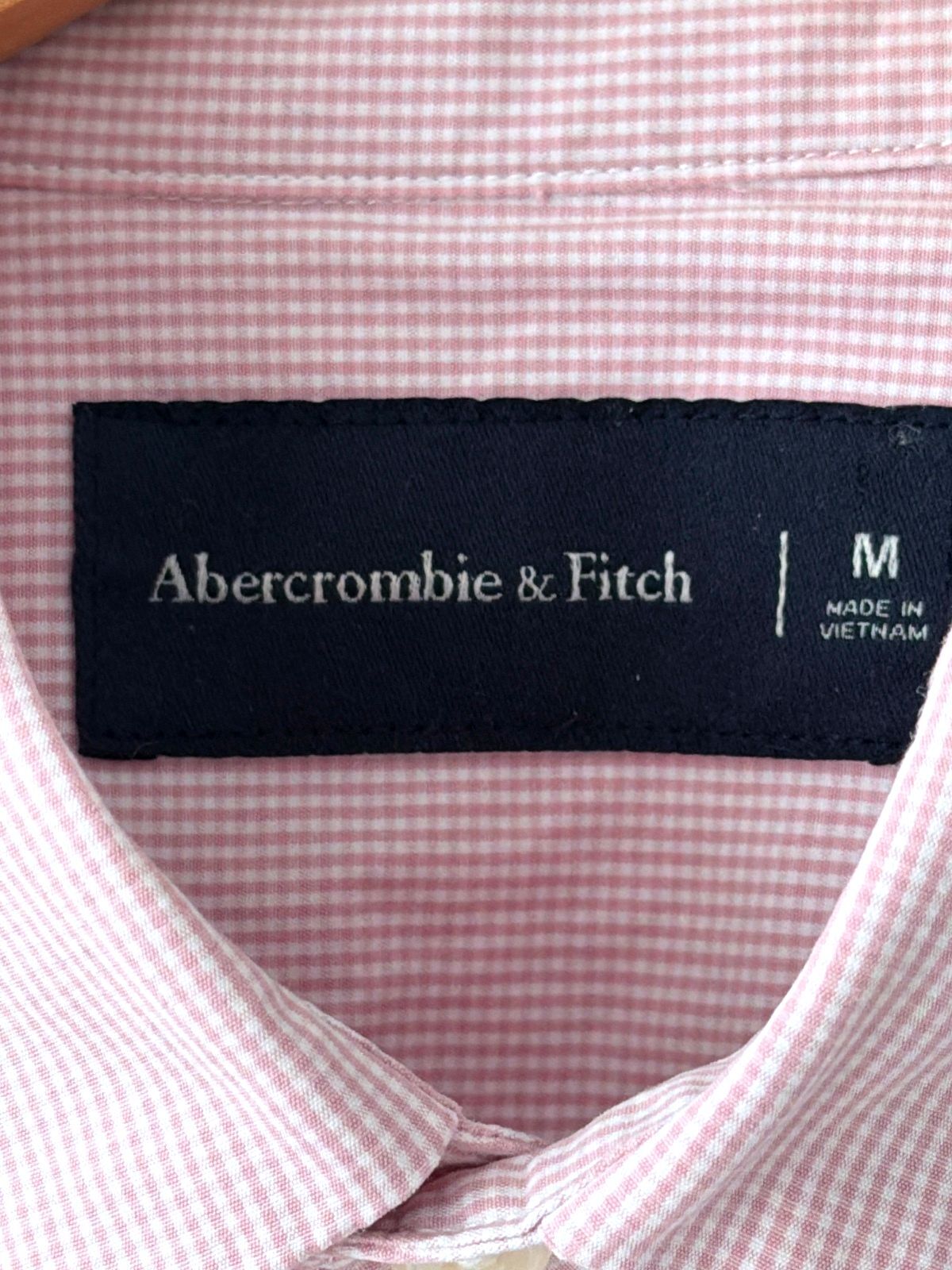 Men’s Abercrombie & Fitch Shirt In Pink - Medium - 3581