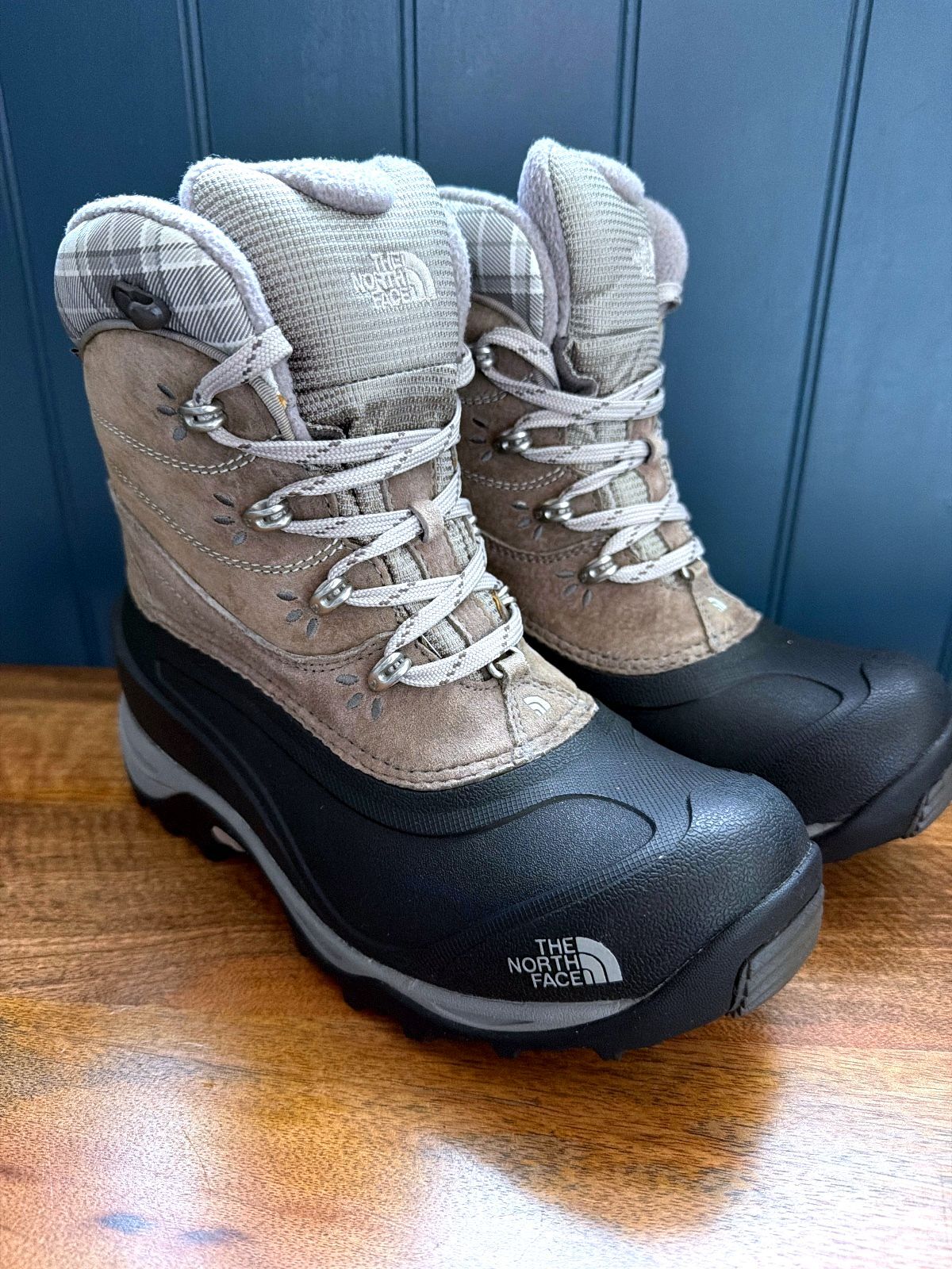 Women’s The North Face Chilkat Waterproof Lace-up Boots In Grey - Uk6 - 3823